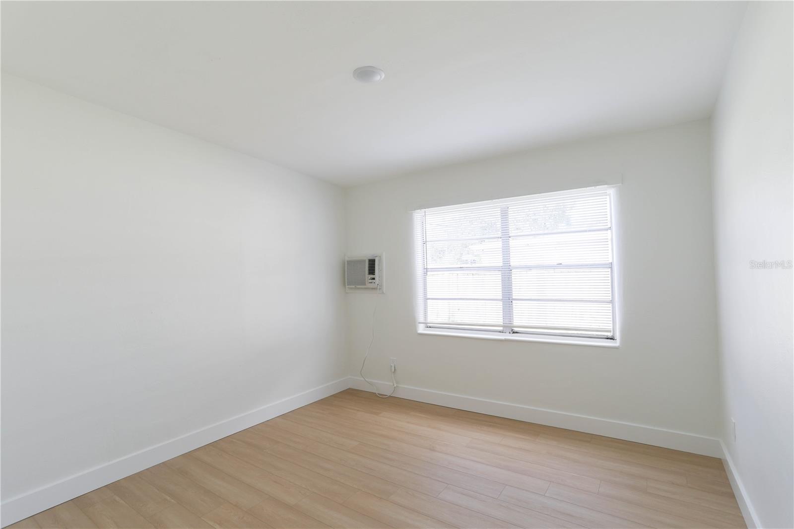 BIRR COURT - Residential Lease