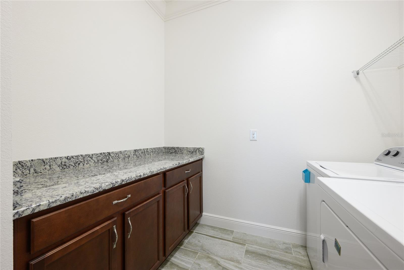 TWIN LAKES PH 1 - Residential