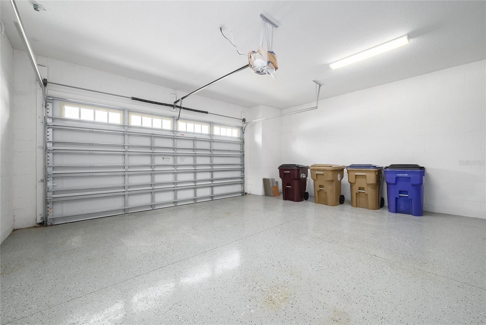 TWIN LAKES PH 1 - Residential