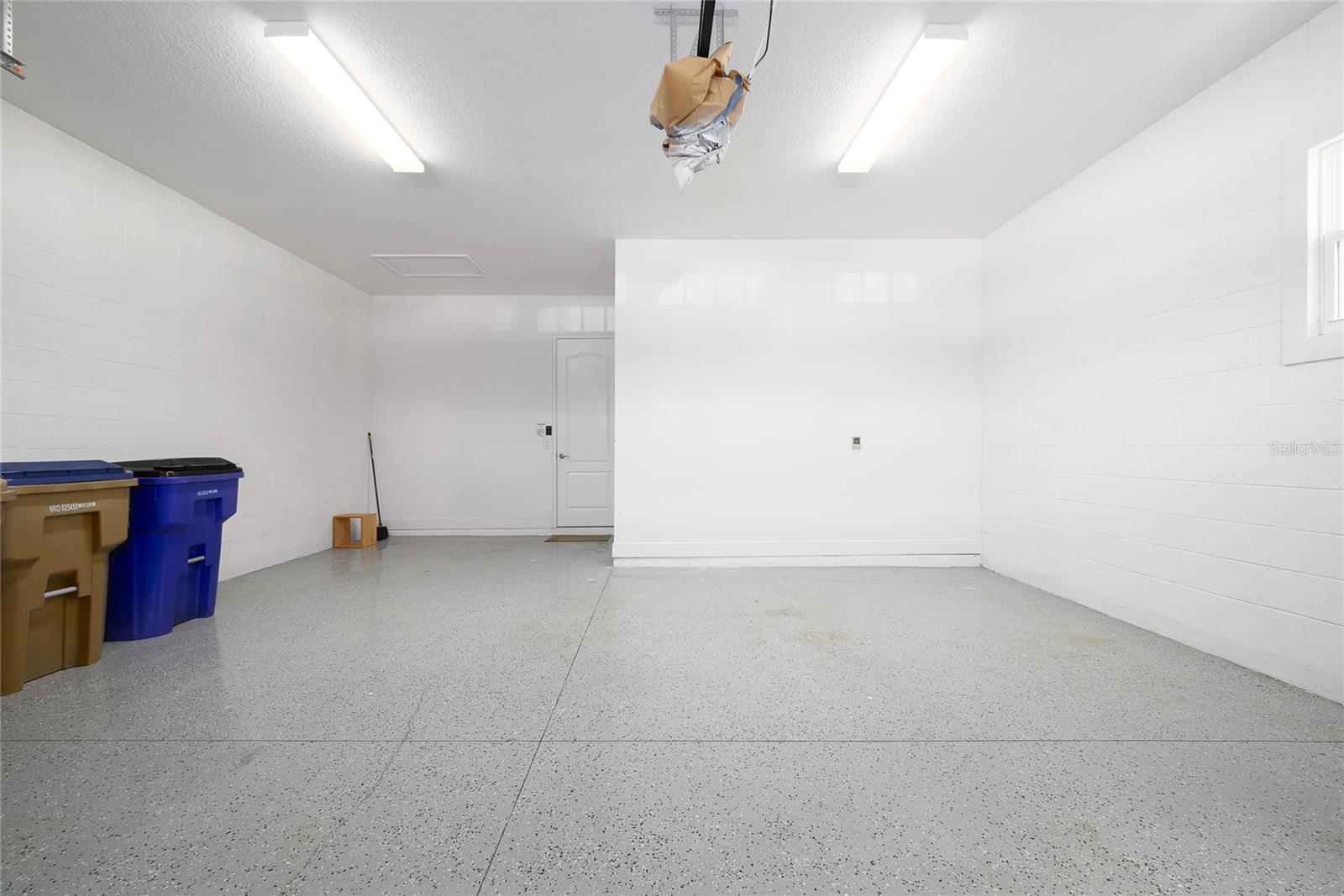 TWIN LAKES PH 1 - Residential