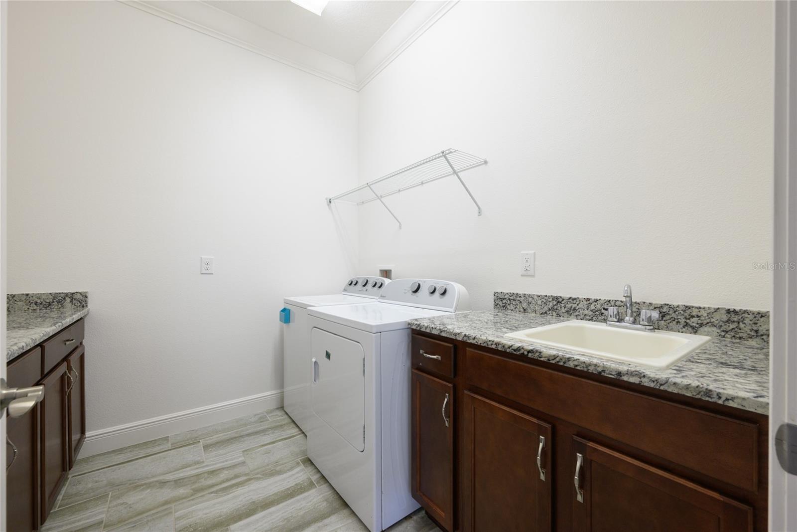 TWIN LAKES PH 1 - Residential