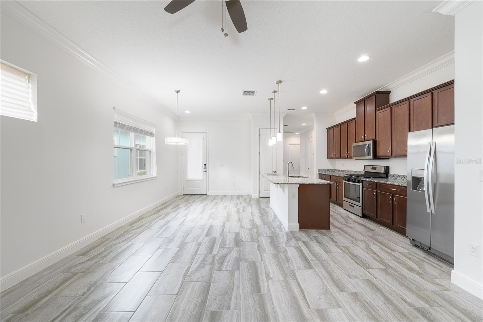 TWIN LAKES PH 1 - Residential