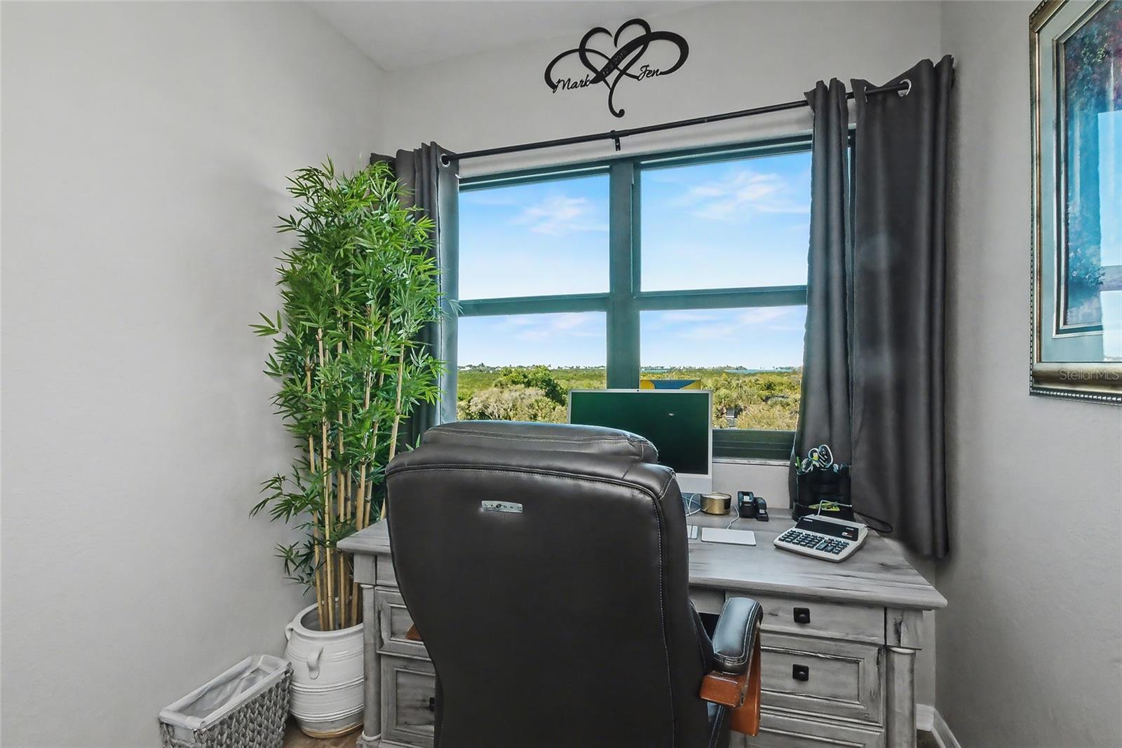 EAGLES POINT AT THE LANDINGS, BAYVIEW HOMES I - Residential