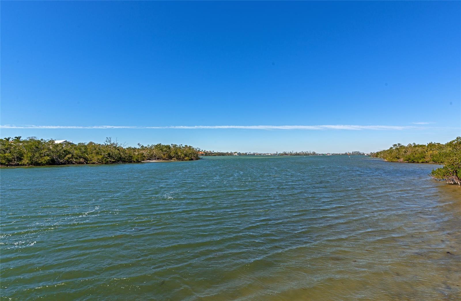 EAGLES POINT AT THE LANDINGS, BAYVIEW HOMES I - Residential