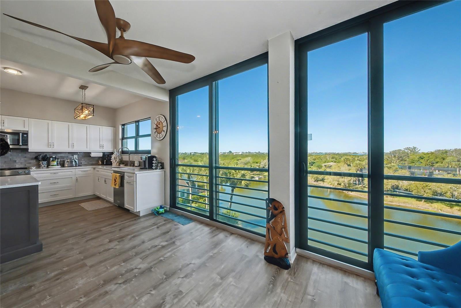 EAGLES POINT AT THE LANDINGS, BAYVIEW HOMES I - Residential