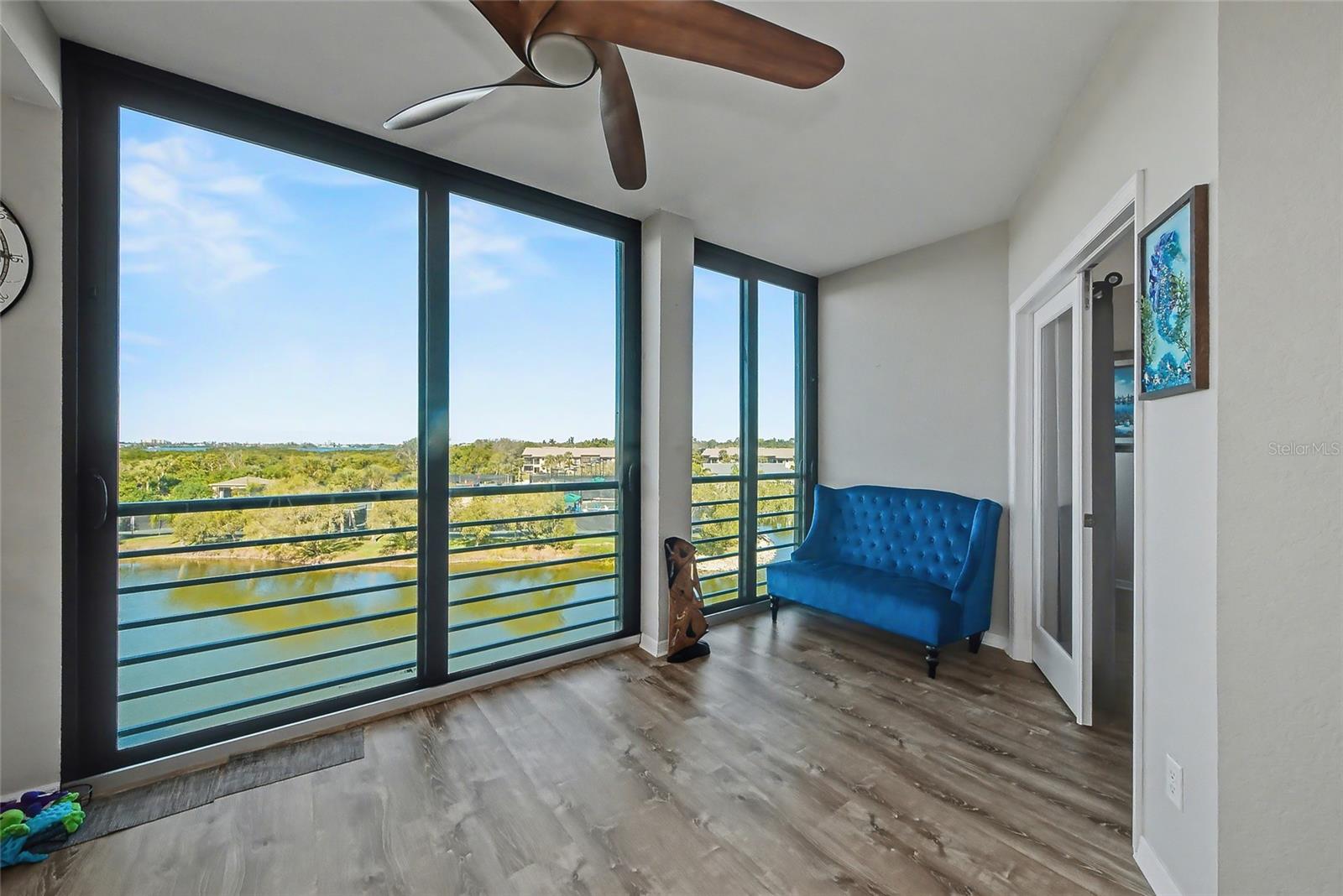 EAGLES POINT AT THE LANDINGS, BAYVIEW HOMES I - Residential