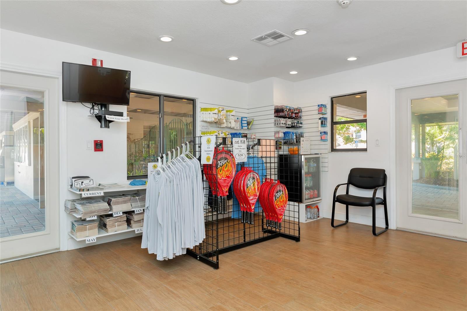 EAGLES POINT AT THE LANDINGS, BAYVIEW HOMES I - Residential