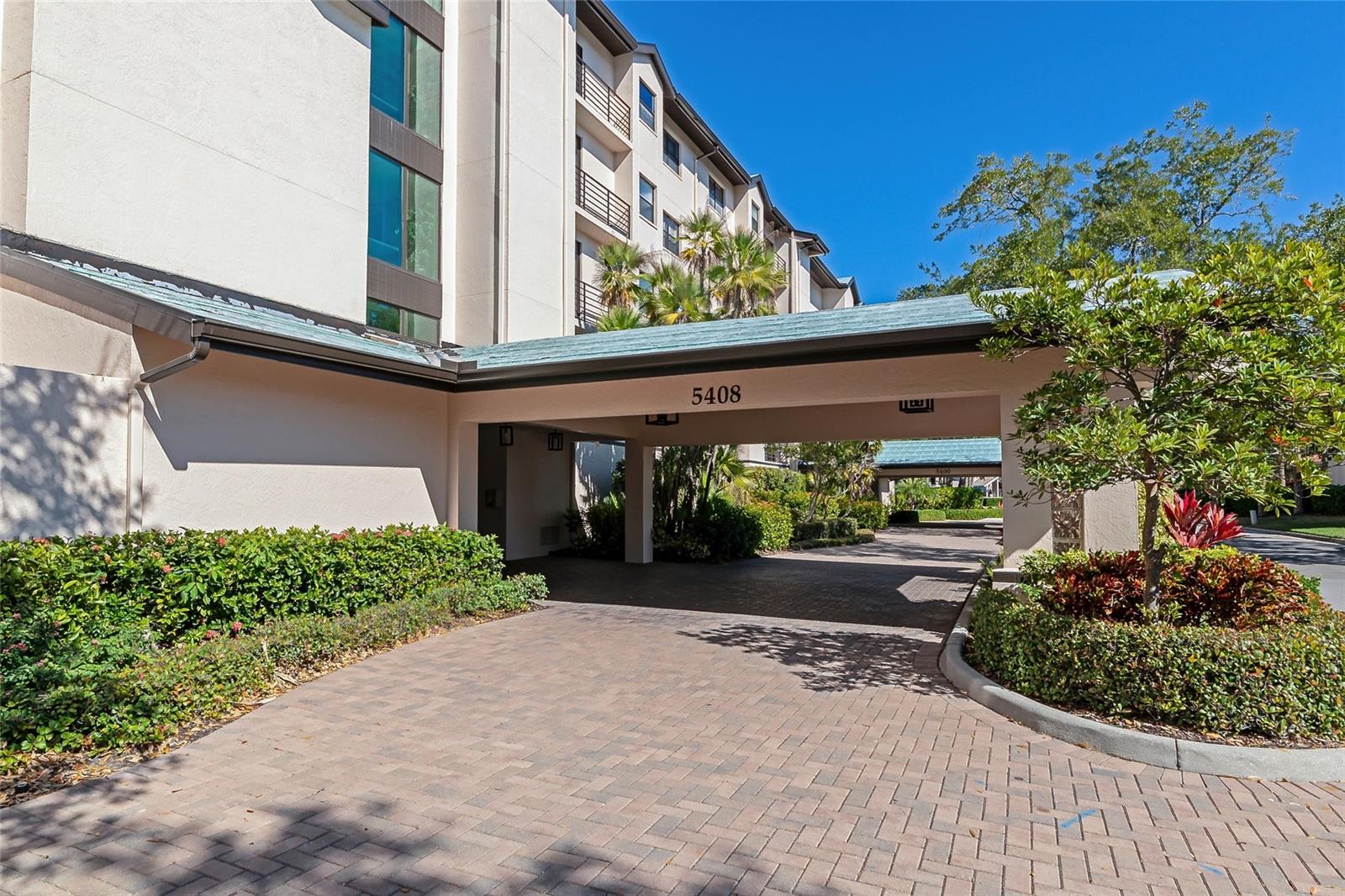 EAGLES POINT AT THE LANDINGS, BAYVIEW HOMES I - Residential