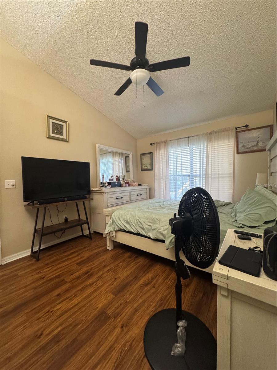 VALLEY WOOD - Residential