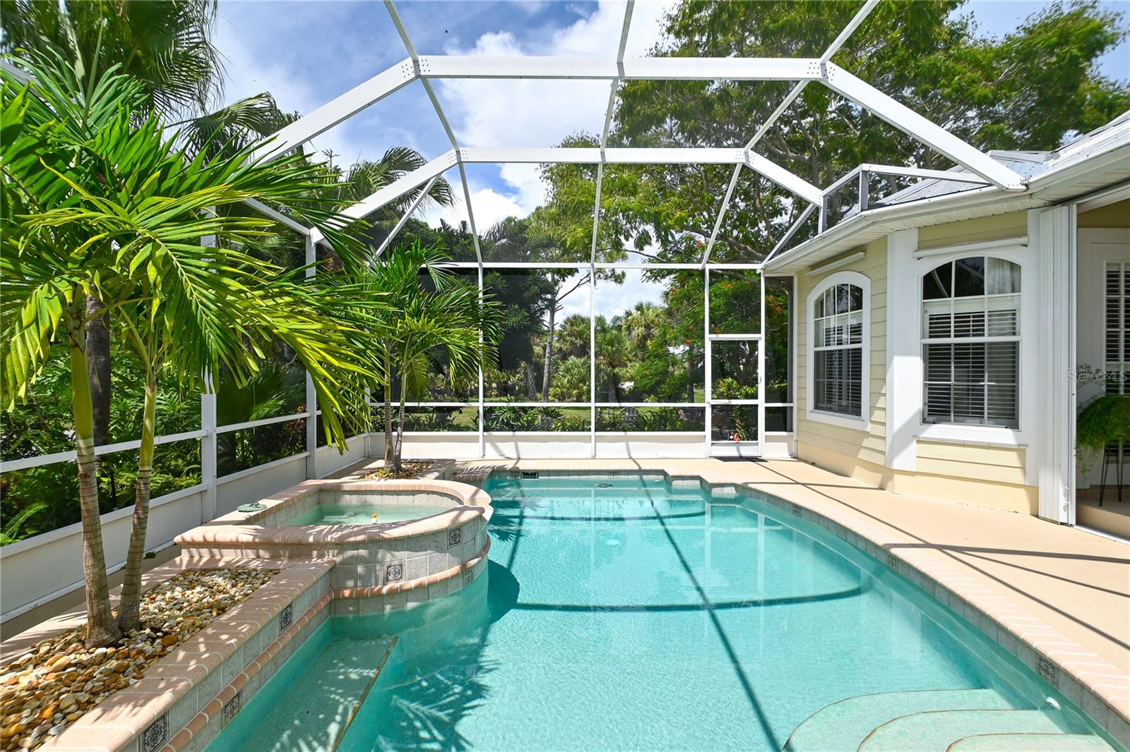 RIVENDELL - Residential