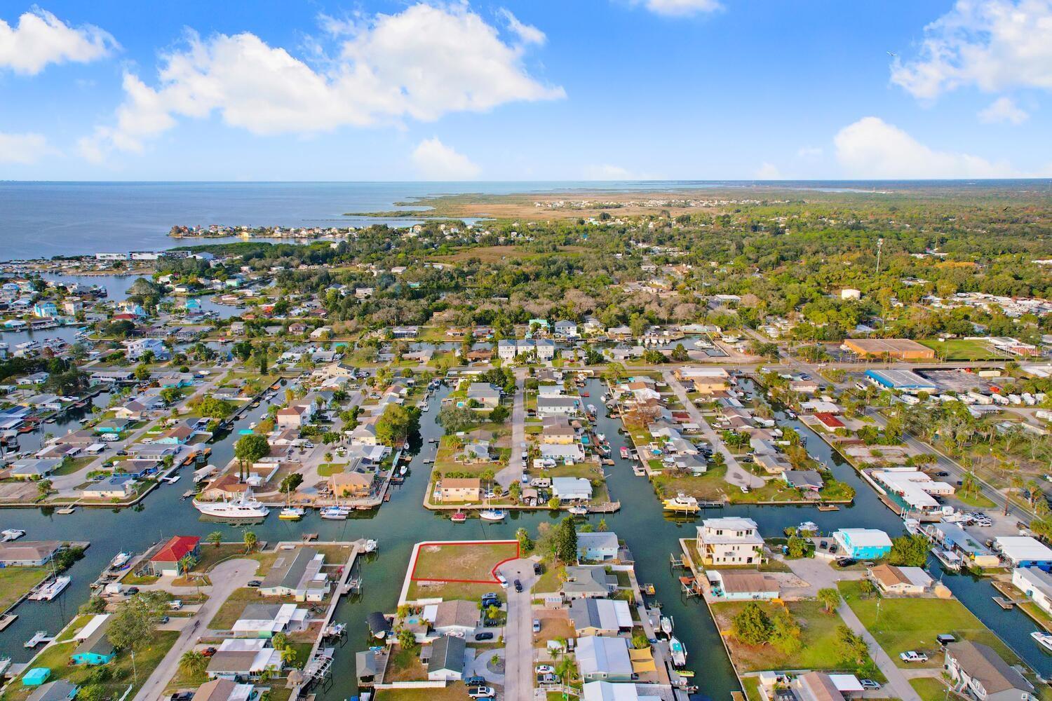 HUDSON BEACH ESTATES - Land