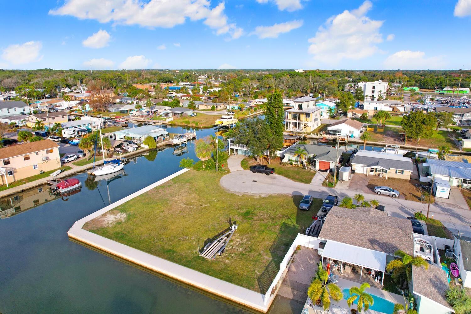 HUDSON BEACH ESTATES - Land