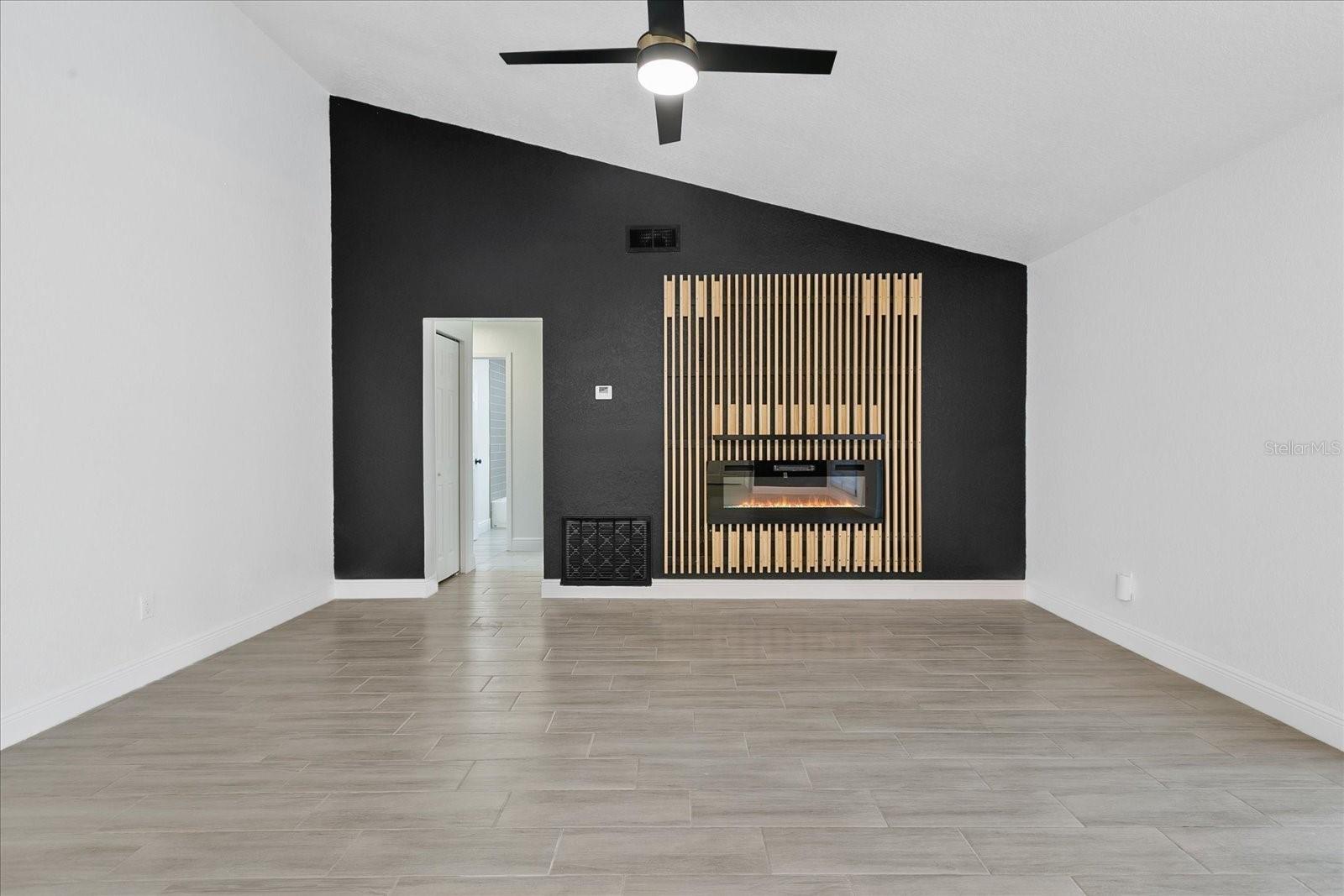 BLOOMINGDALE SEC K - Residential