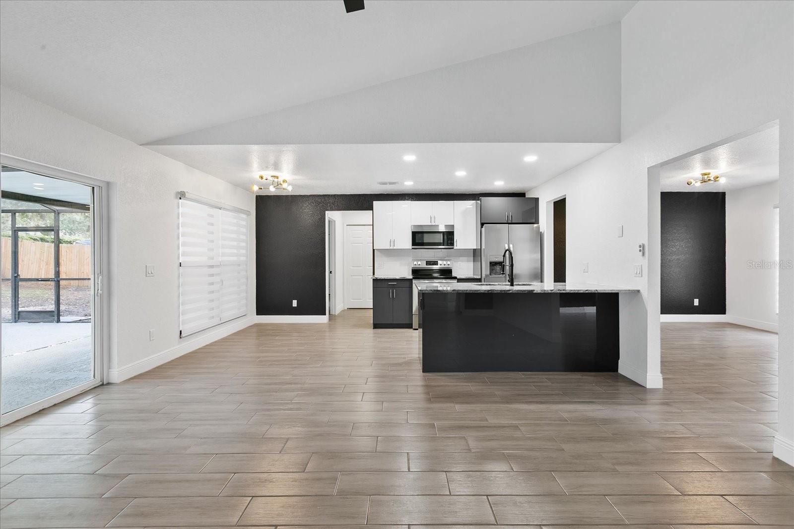 BLOOMINGDALE SEC K - Residential