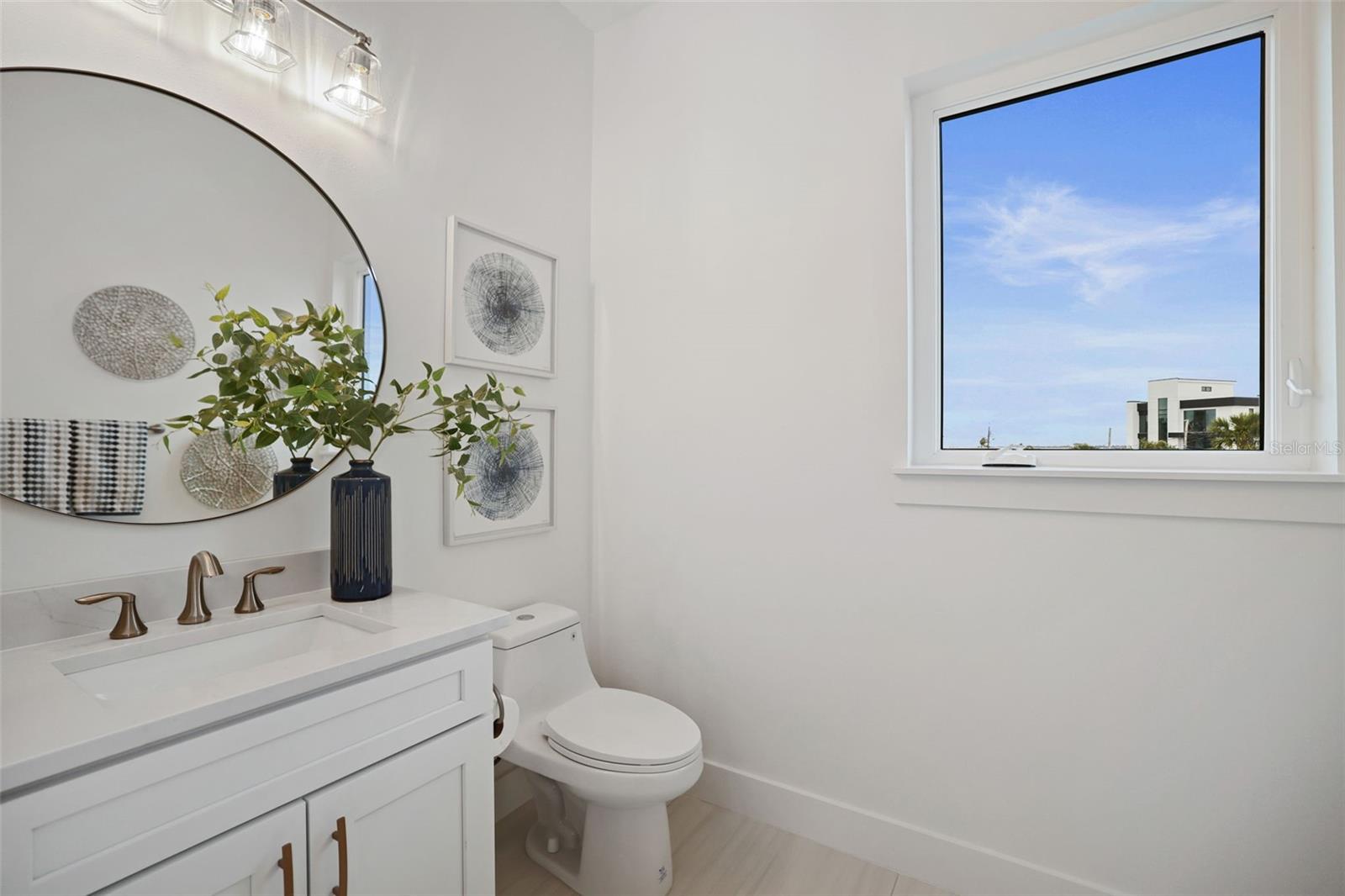 WILLIAMS BILL MADEIRA HARBOR - Residential