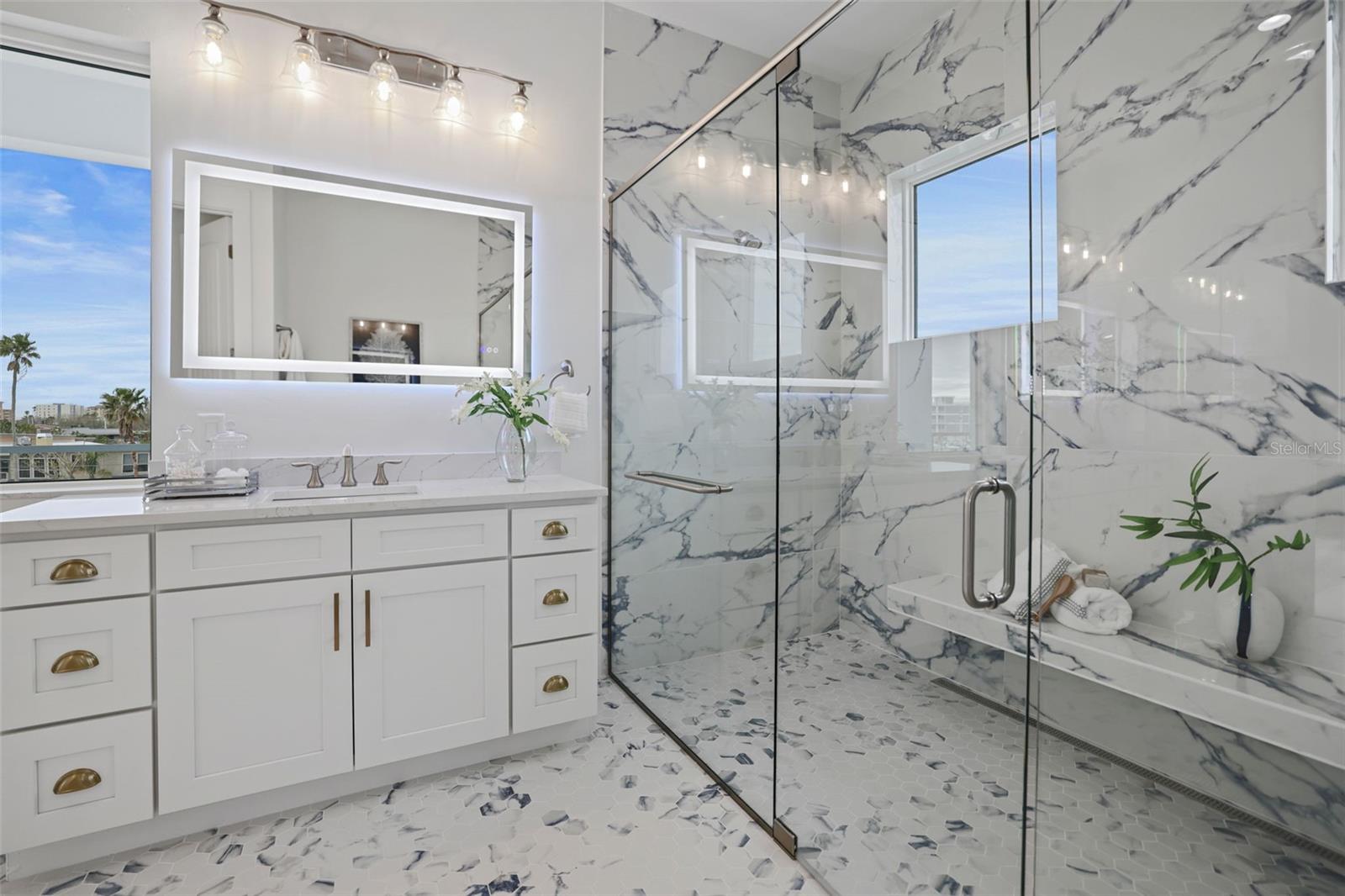 WILLIAMS BILL MADEIRA HARBOR - Residential