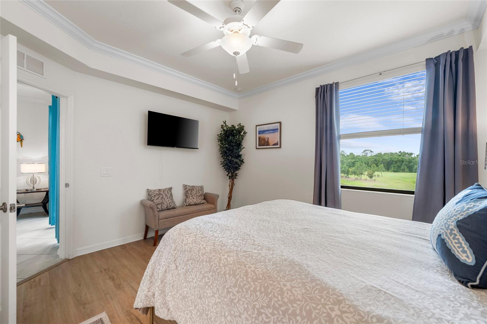 LAKEWOOD NATIONAL - Residential