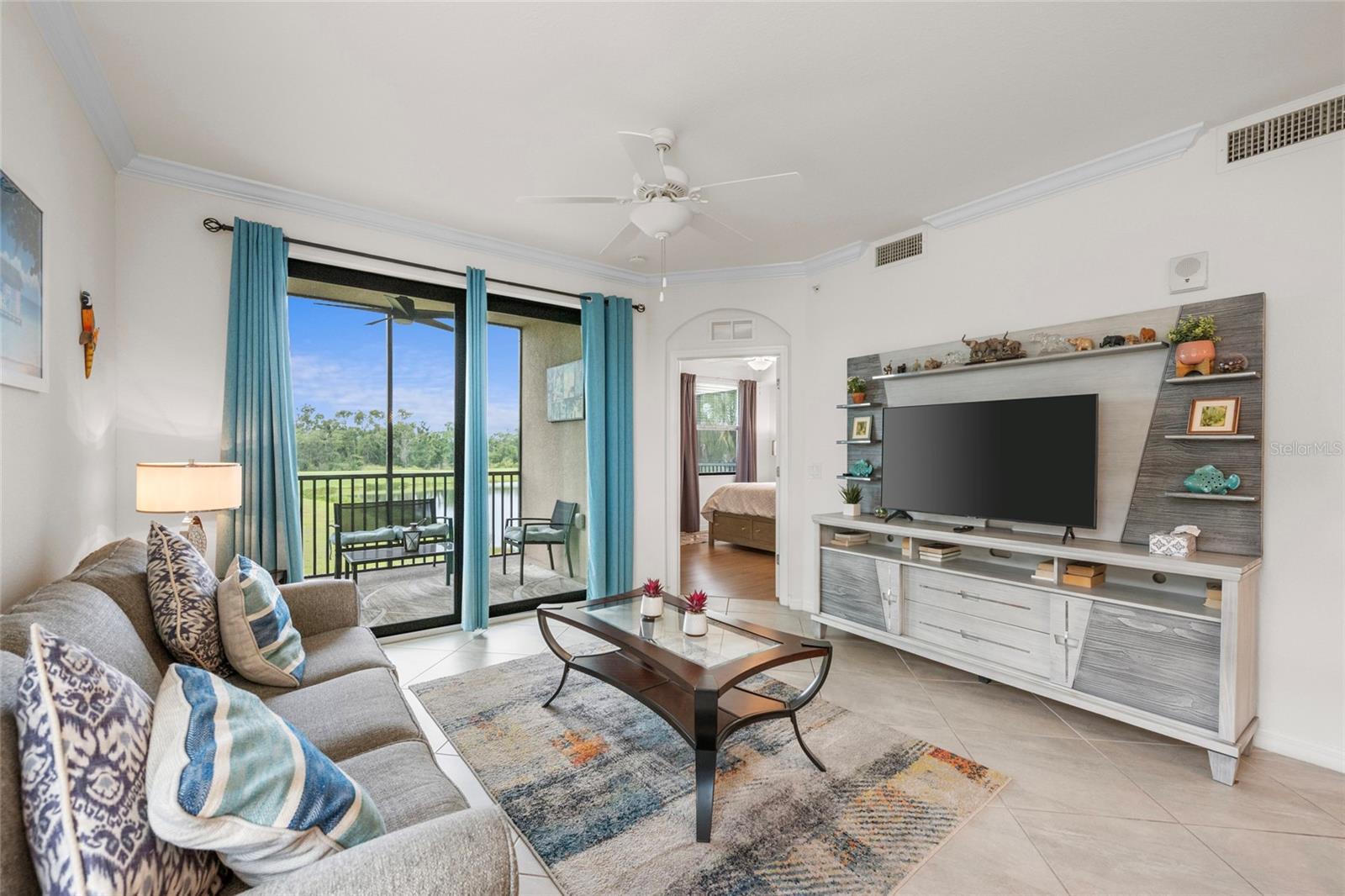 LAKEWOOD NATIONAL - Residential