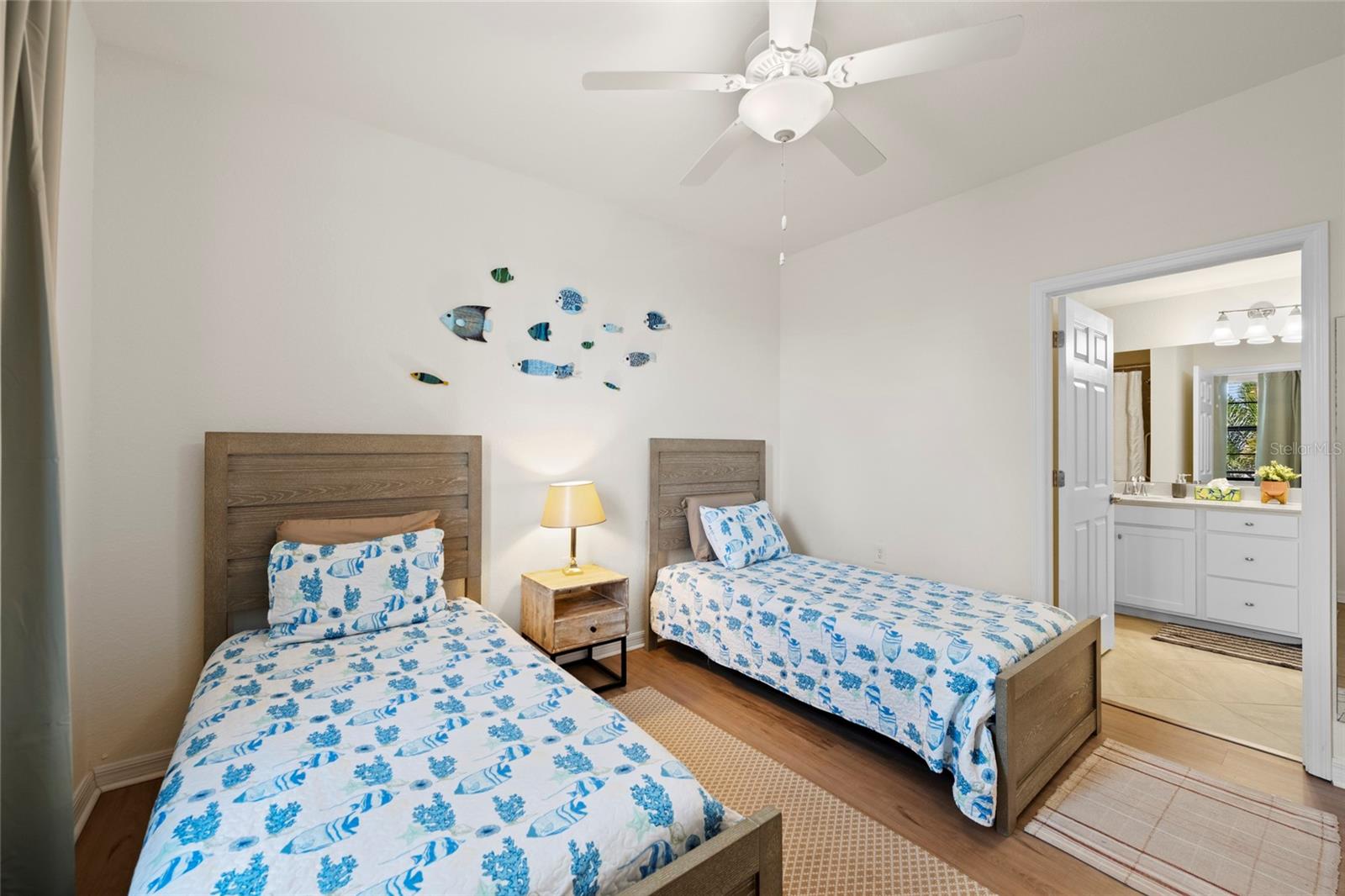 LAKEWOOD NATIONAL - Residential
