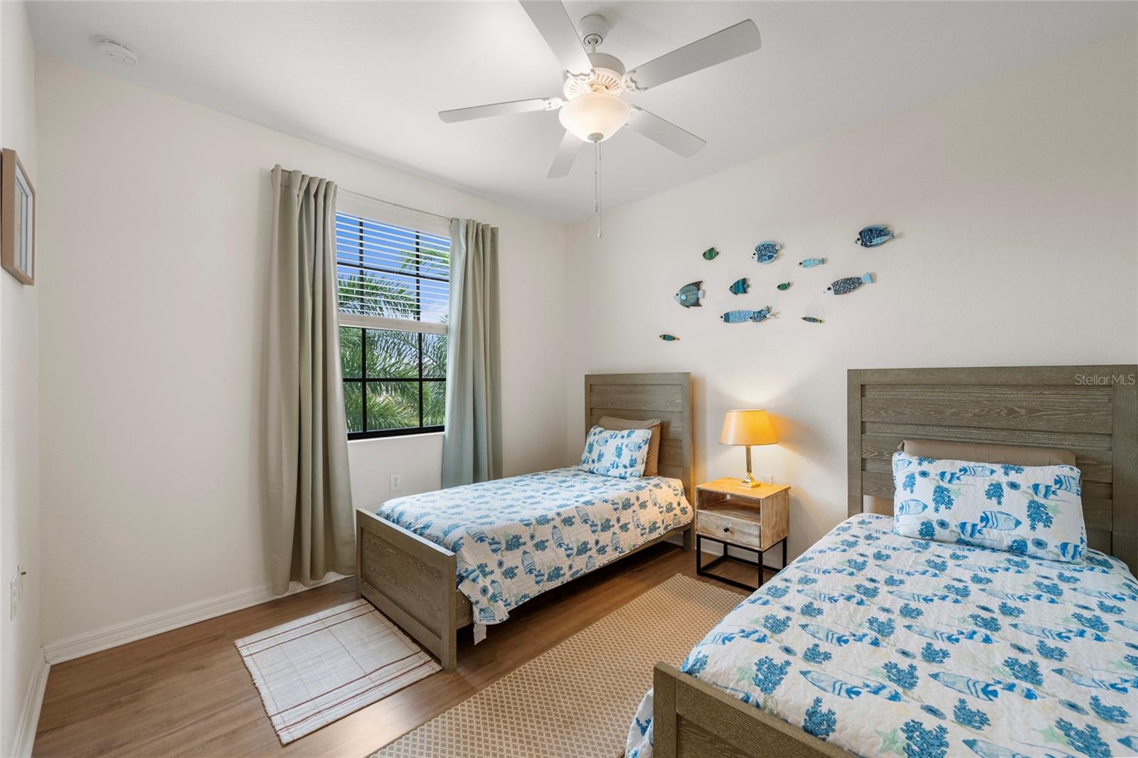 LAKEWOOD NATIONAL - Residential