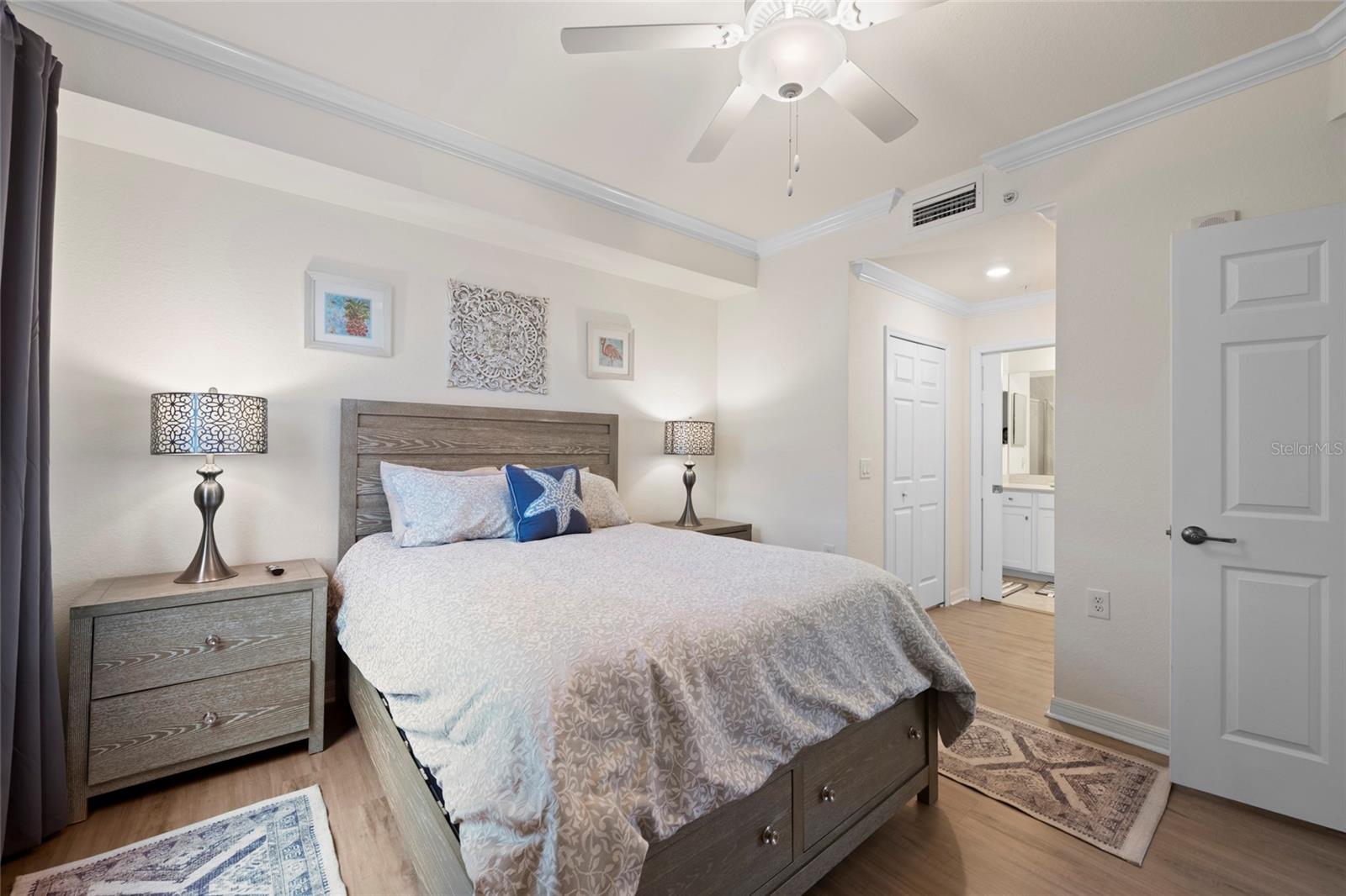 LAKEWOOD NATIONAL - Residential