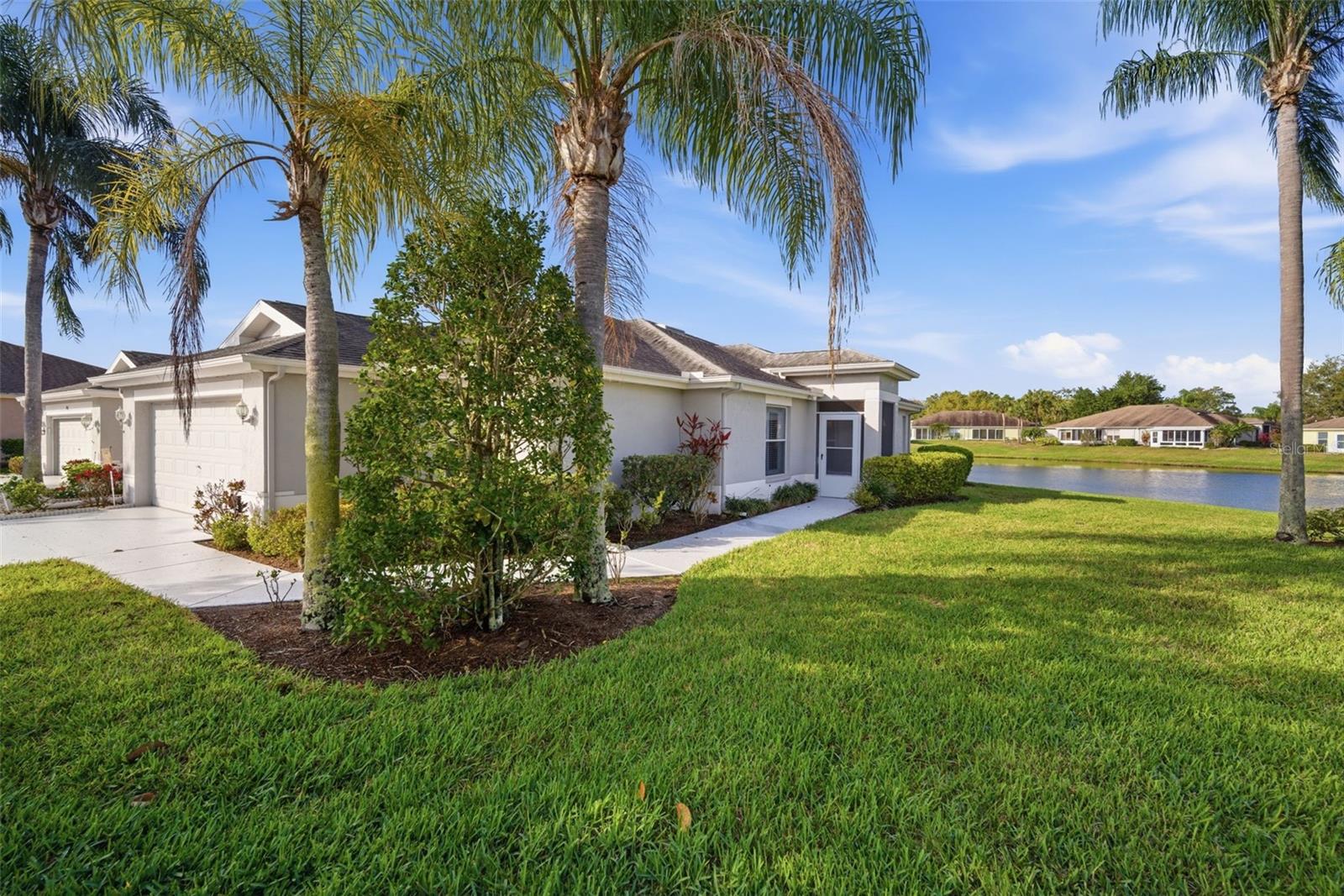 SOUTHAMPTON II CONDO - Residential