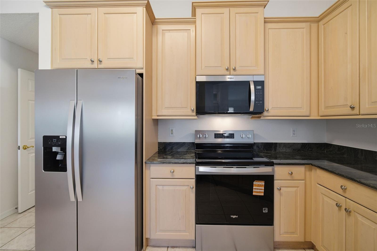 SOUTHAMPTON II CONDO - Residential