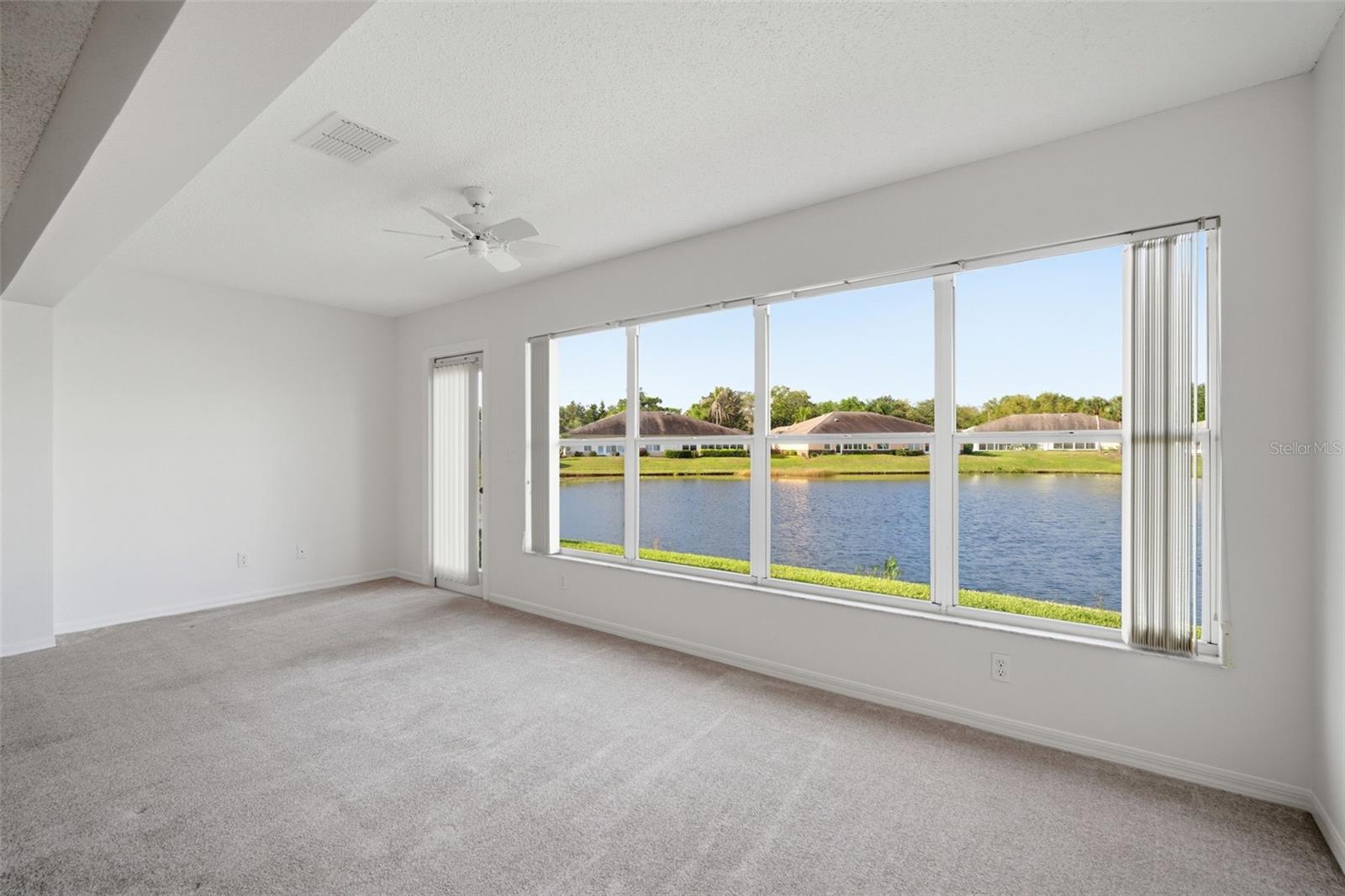 SOUTHAMPTON II CONDO - Residential