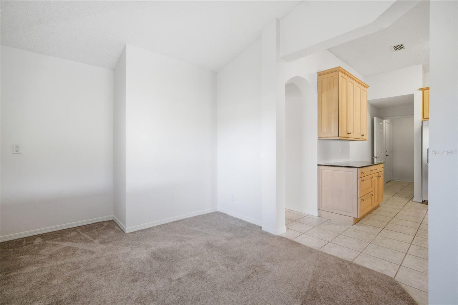 SOUTHAMPTON II CONDO - Residential