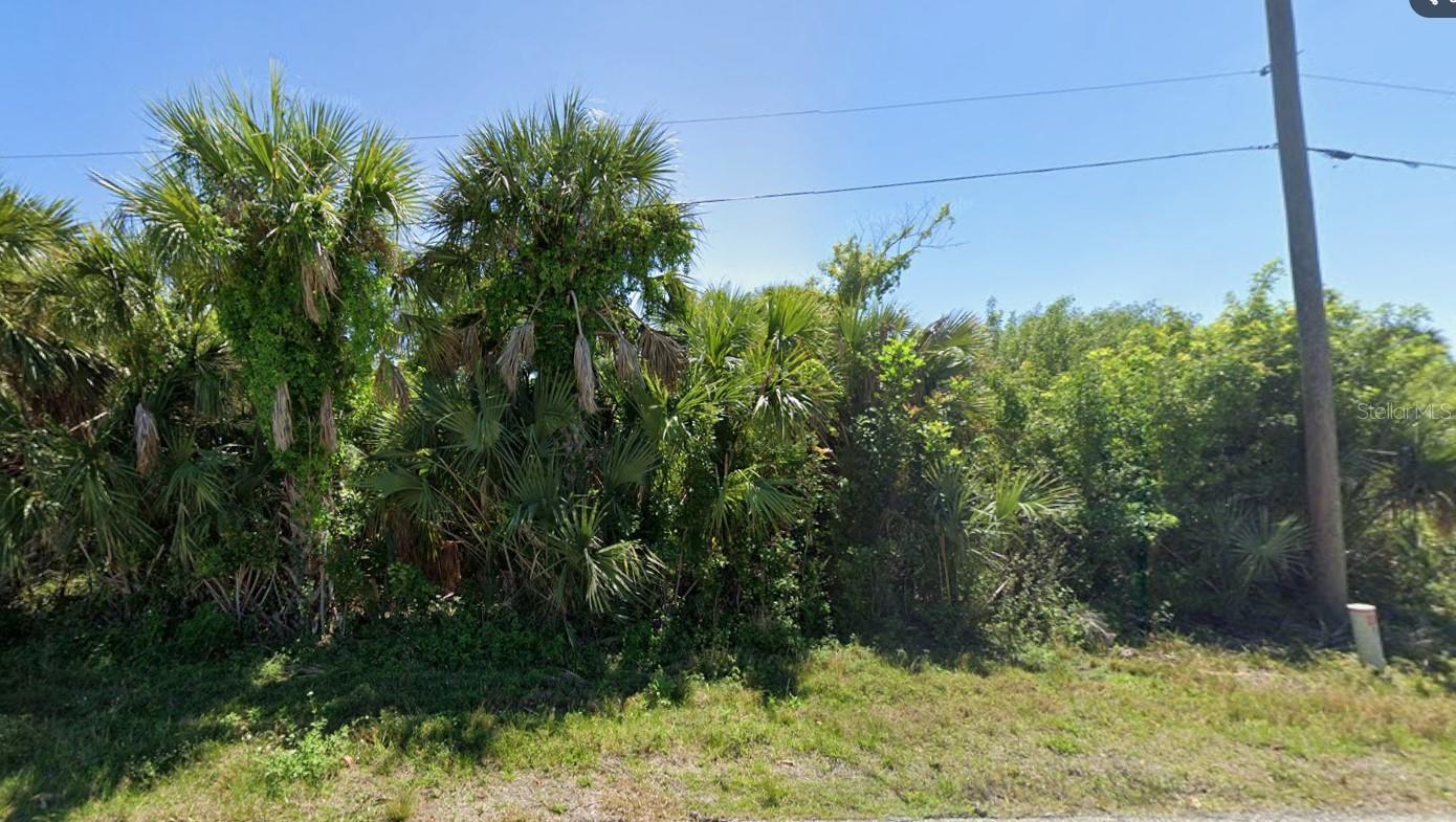 PORT CHARLOTTE SEC 060 - Land