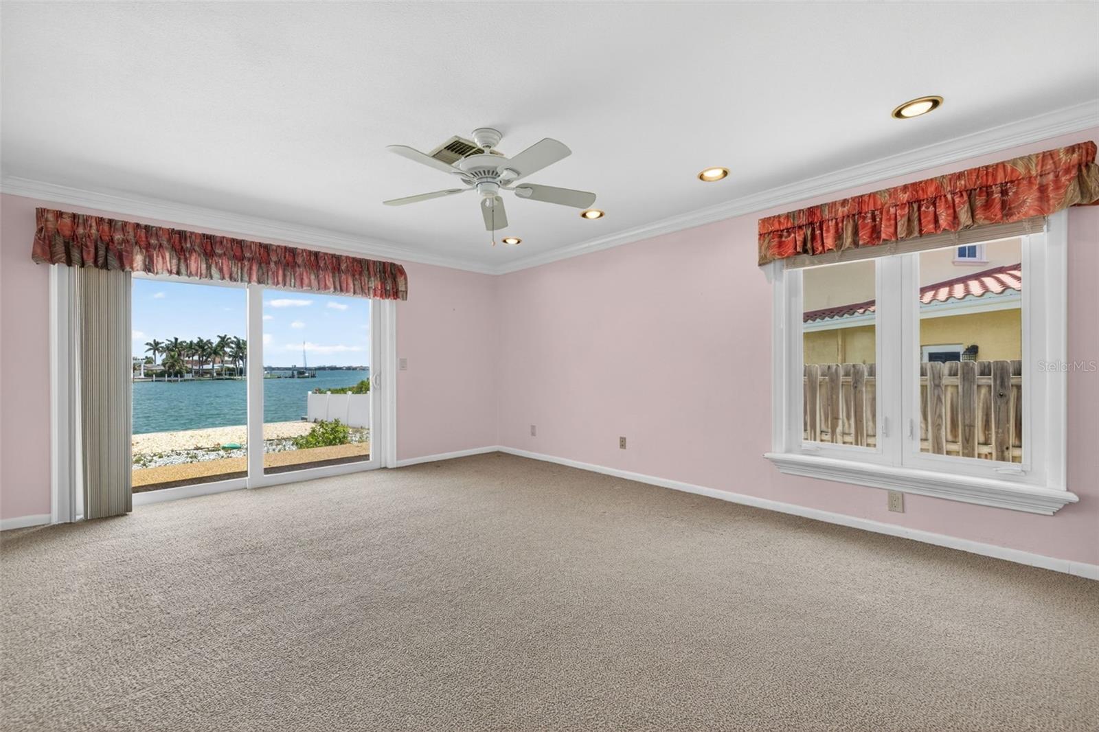 BELLE ISLE - Residential