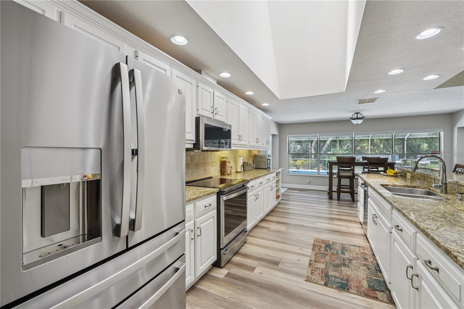 LAKE IN THE WOODS PH I - Residential