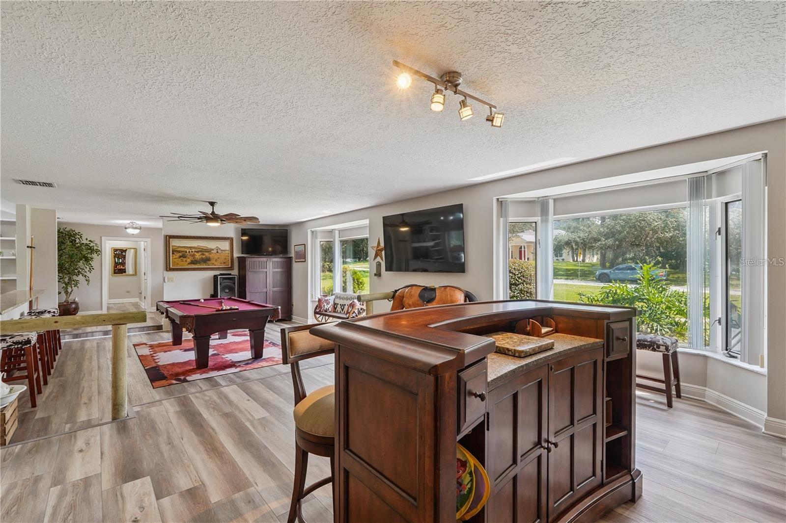 LAKE IN THE WOODS PH I - Residential