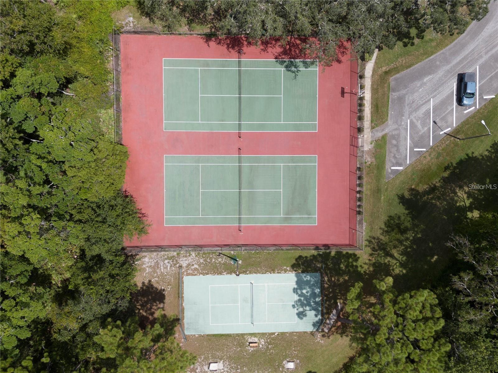 LAKE IN THE WOODS PH I - Residential