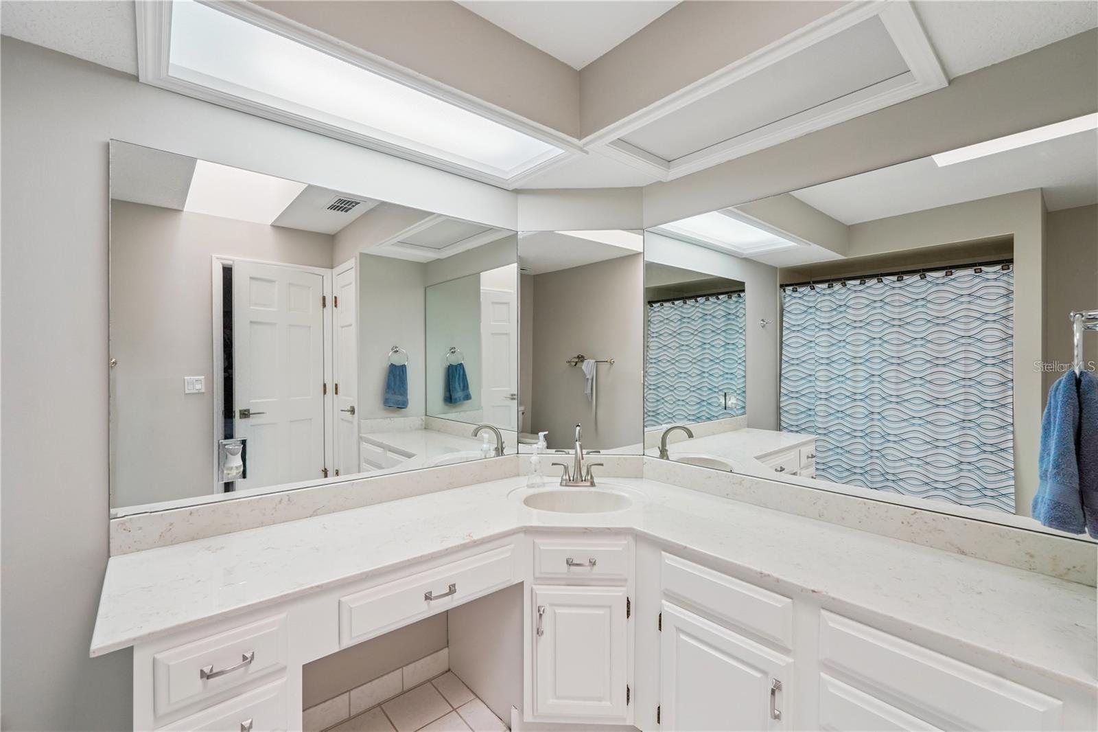 LAKE IN THE WOODS PH I - Residential