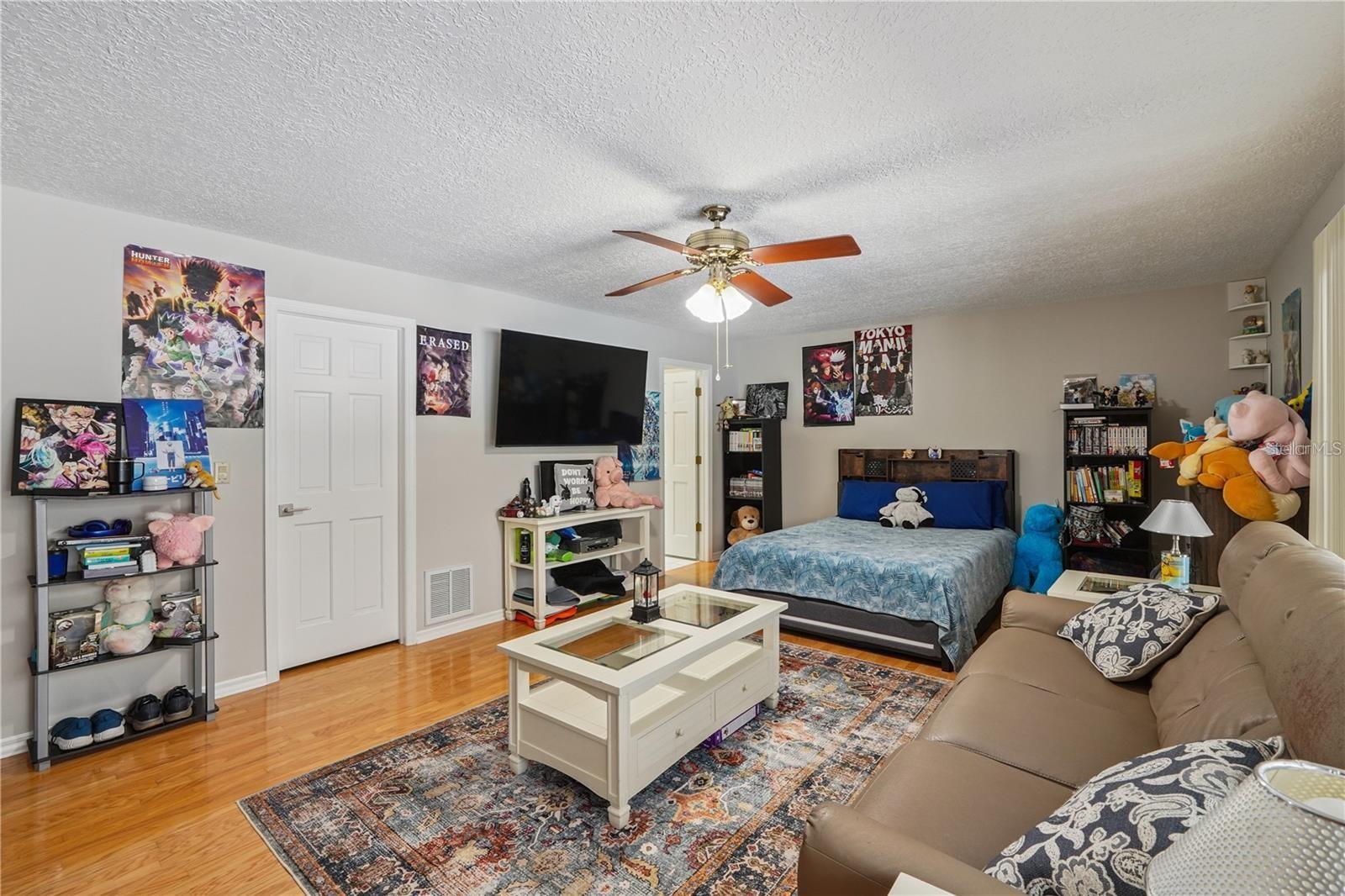 LAKE IN THE WOODS PH I - Residential