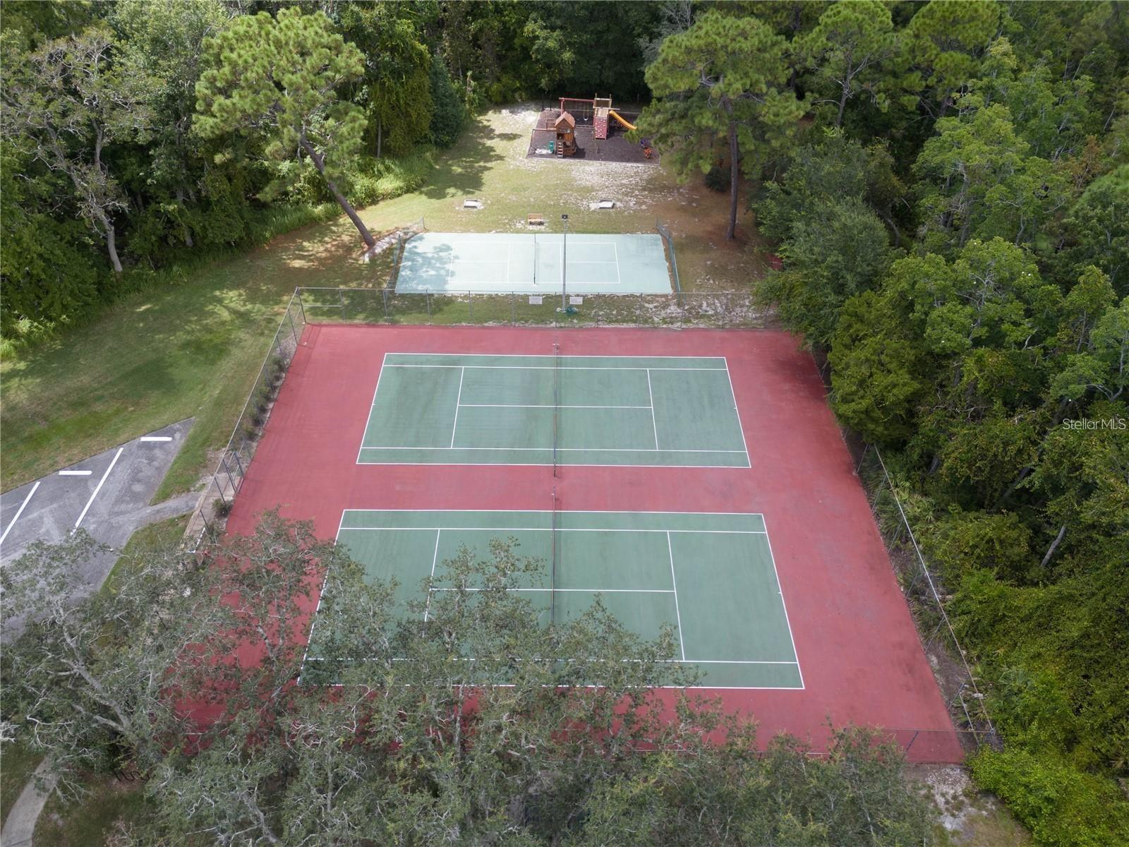 LAKE IN THE WOODS PH I - Residential