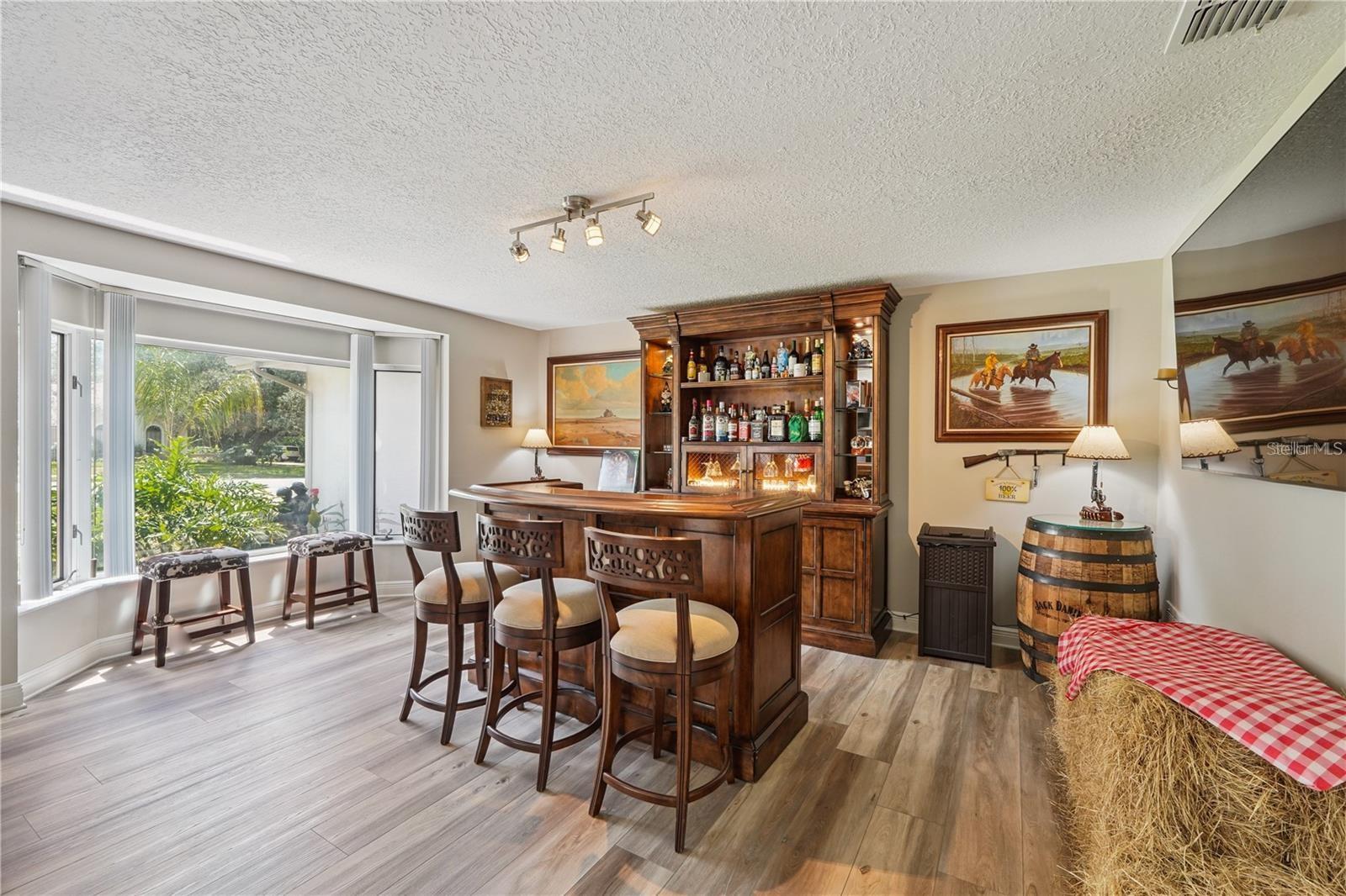 LAKE IN THE WOODS PH I - Residential