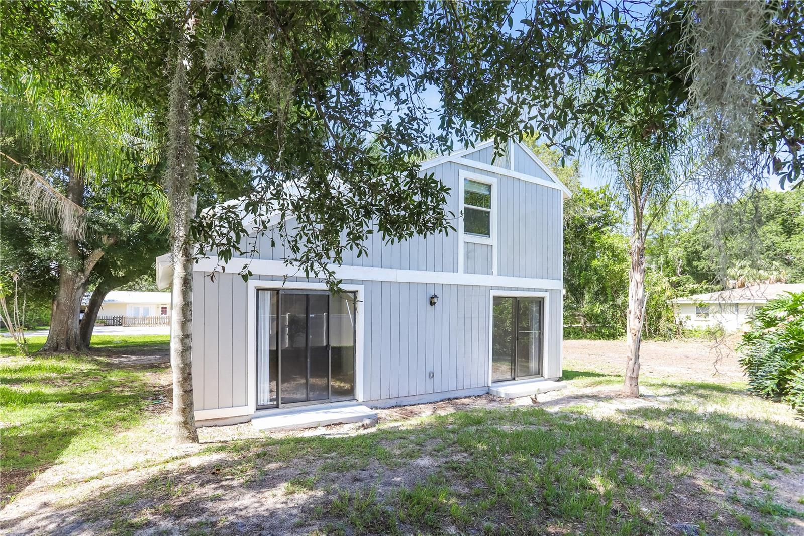 HYDE PARK TERRACE - Residential Lease