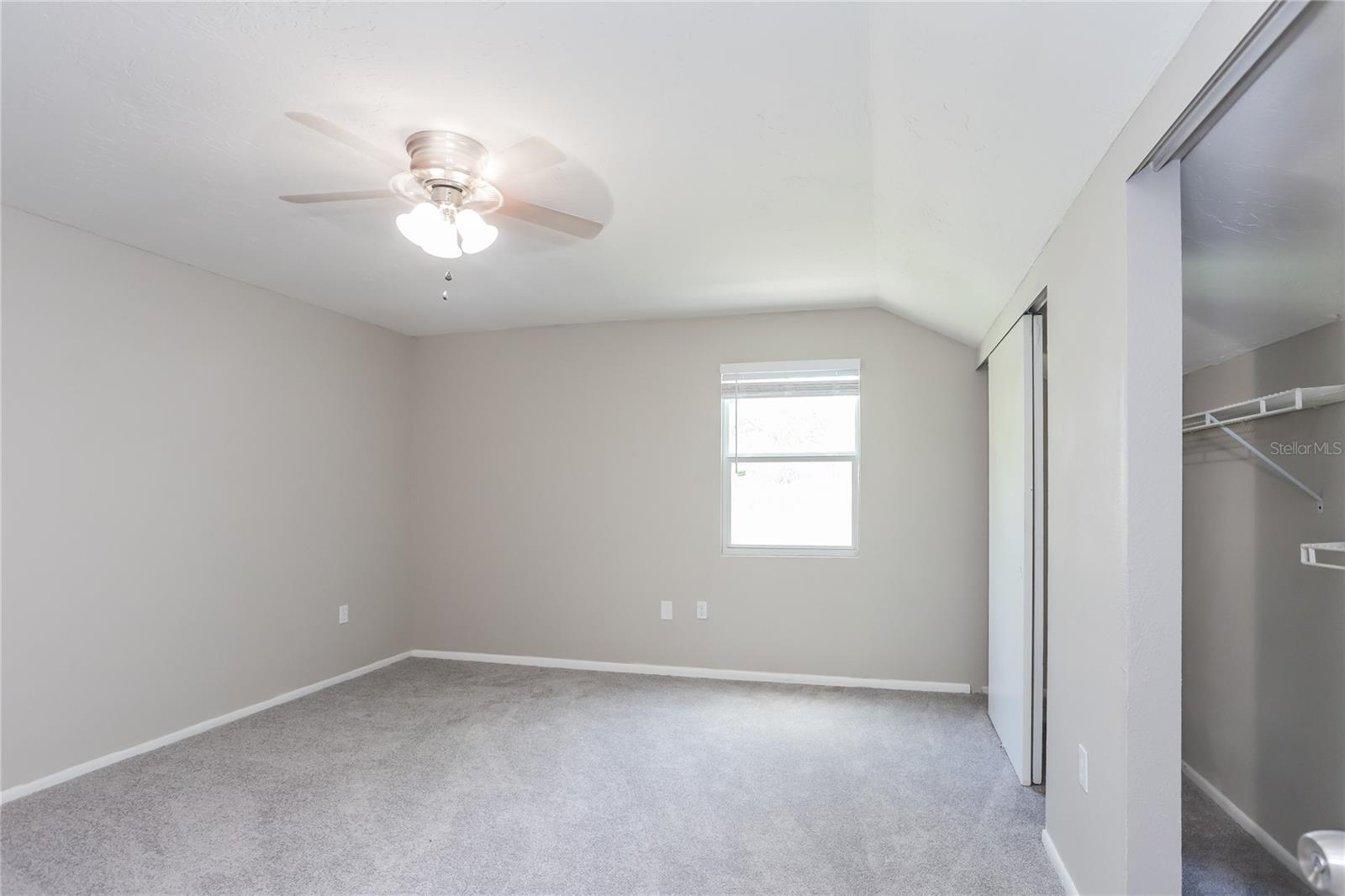 HYDE PARK TERRACE - Residential Lease