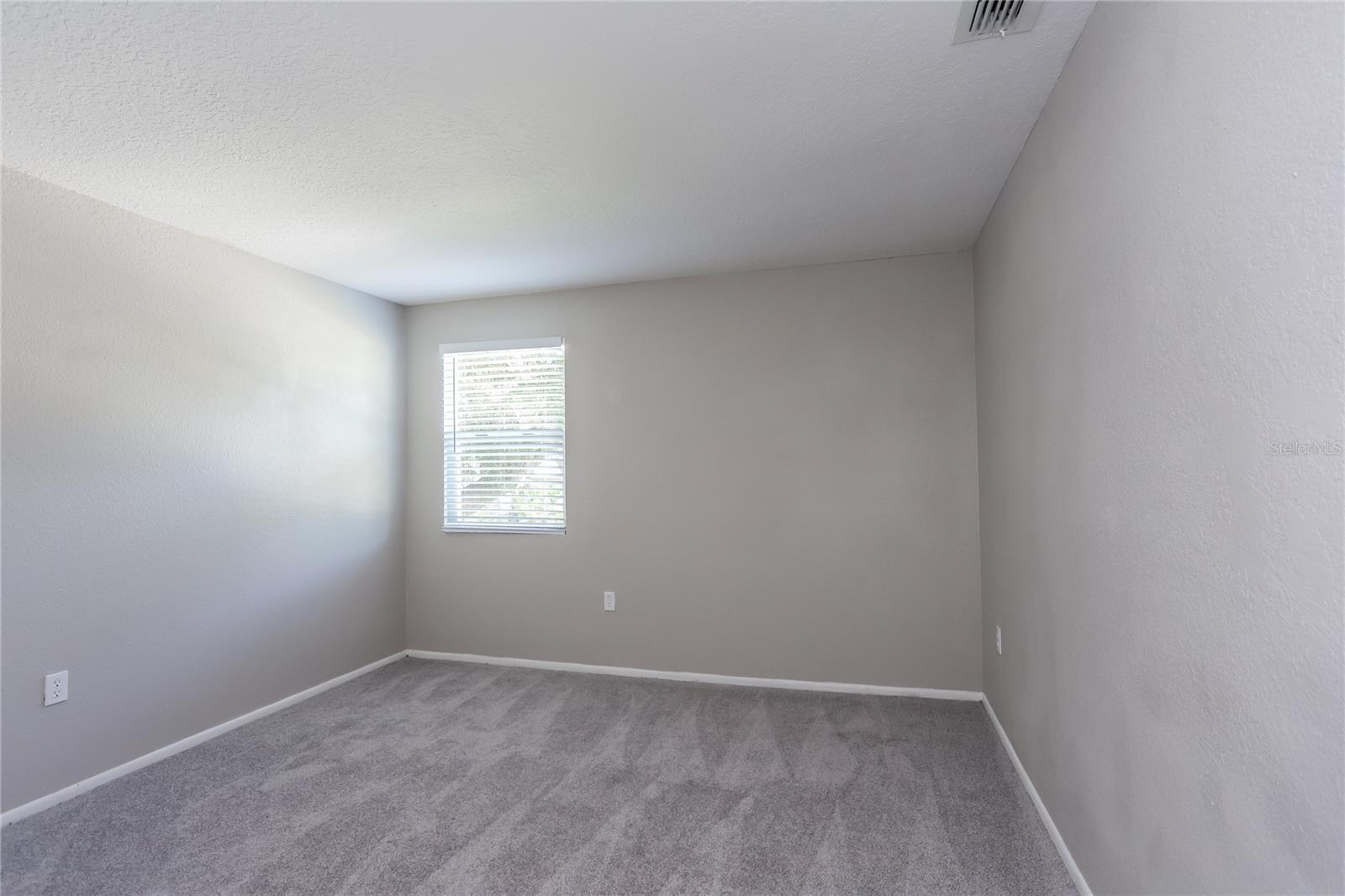 HYDE PARK TERRACE - Residential Lease