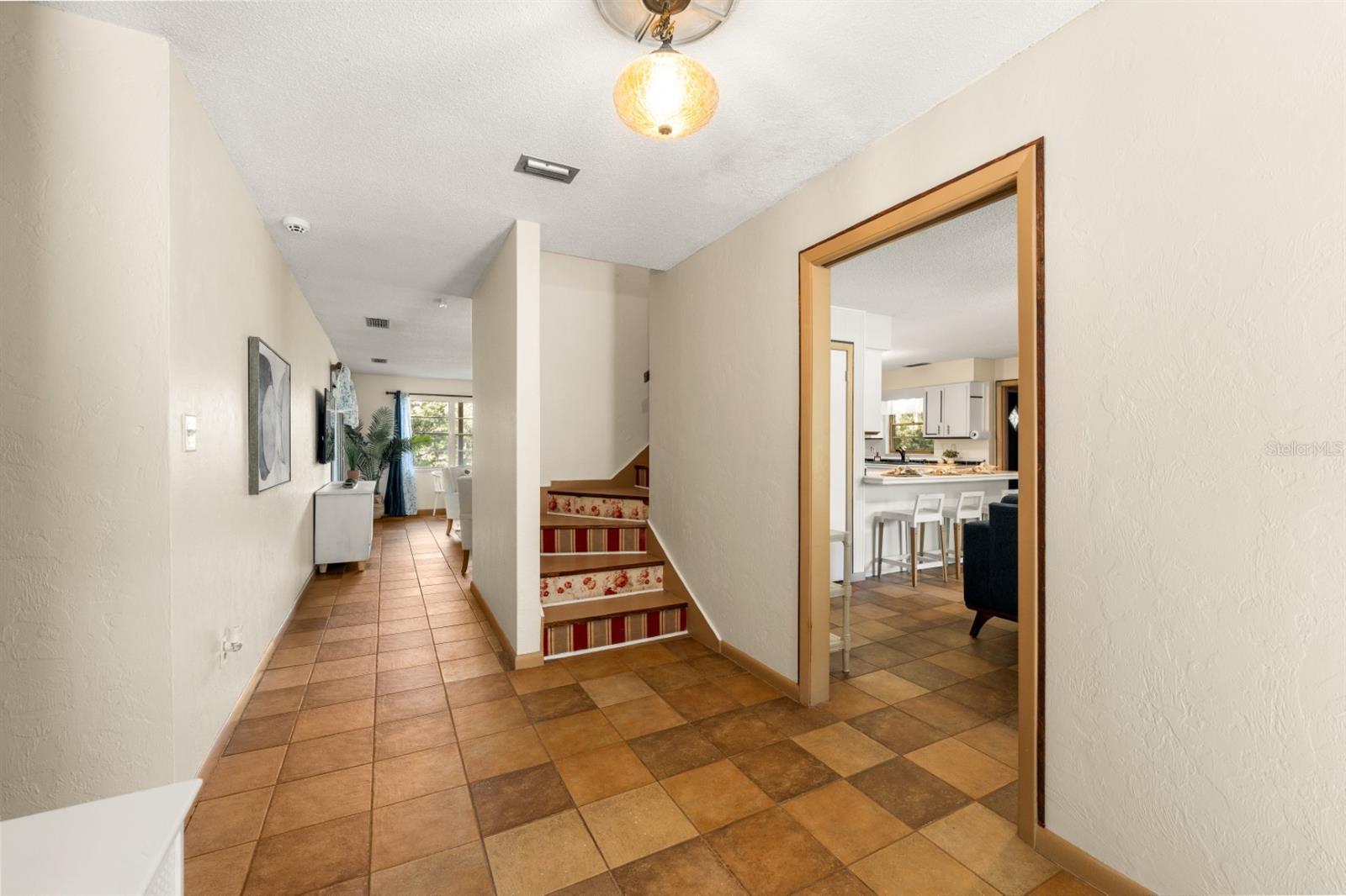 SUNNINGDALE - Residential