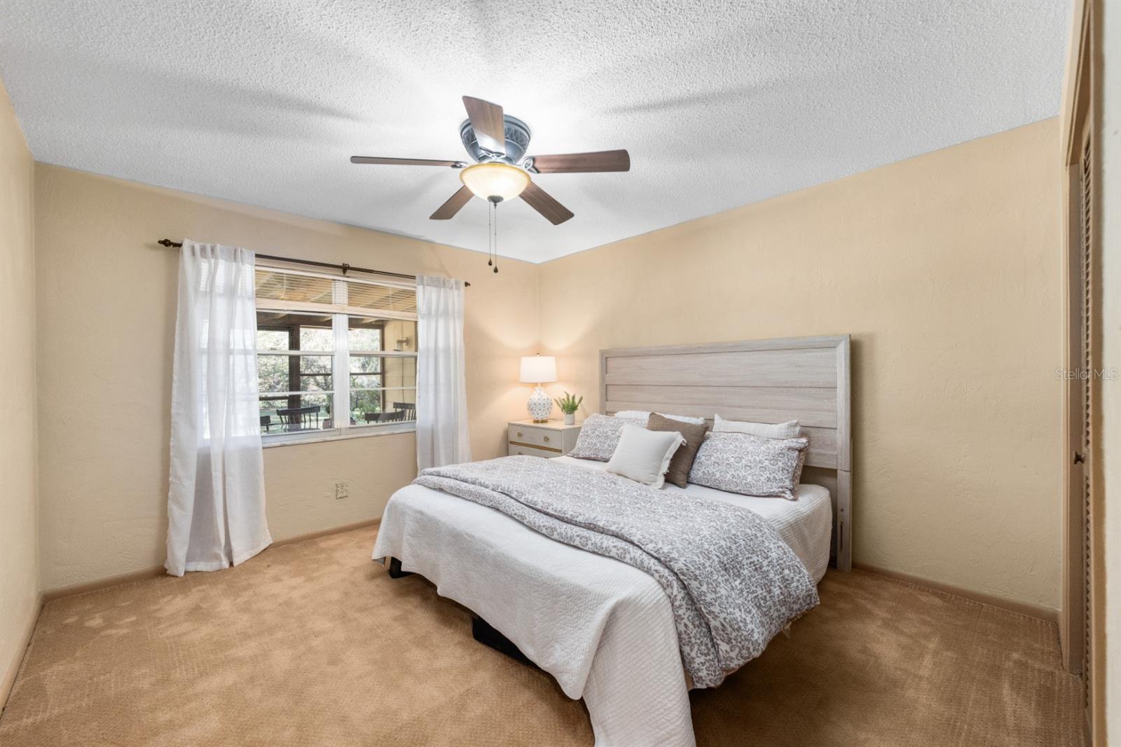 SUNNINGDALE - Residential