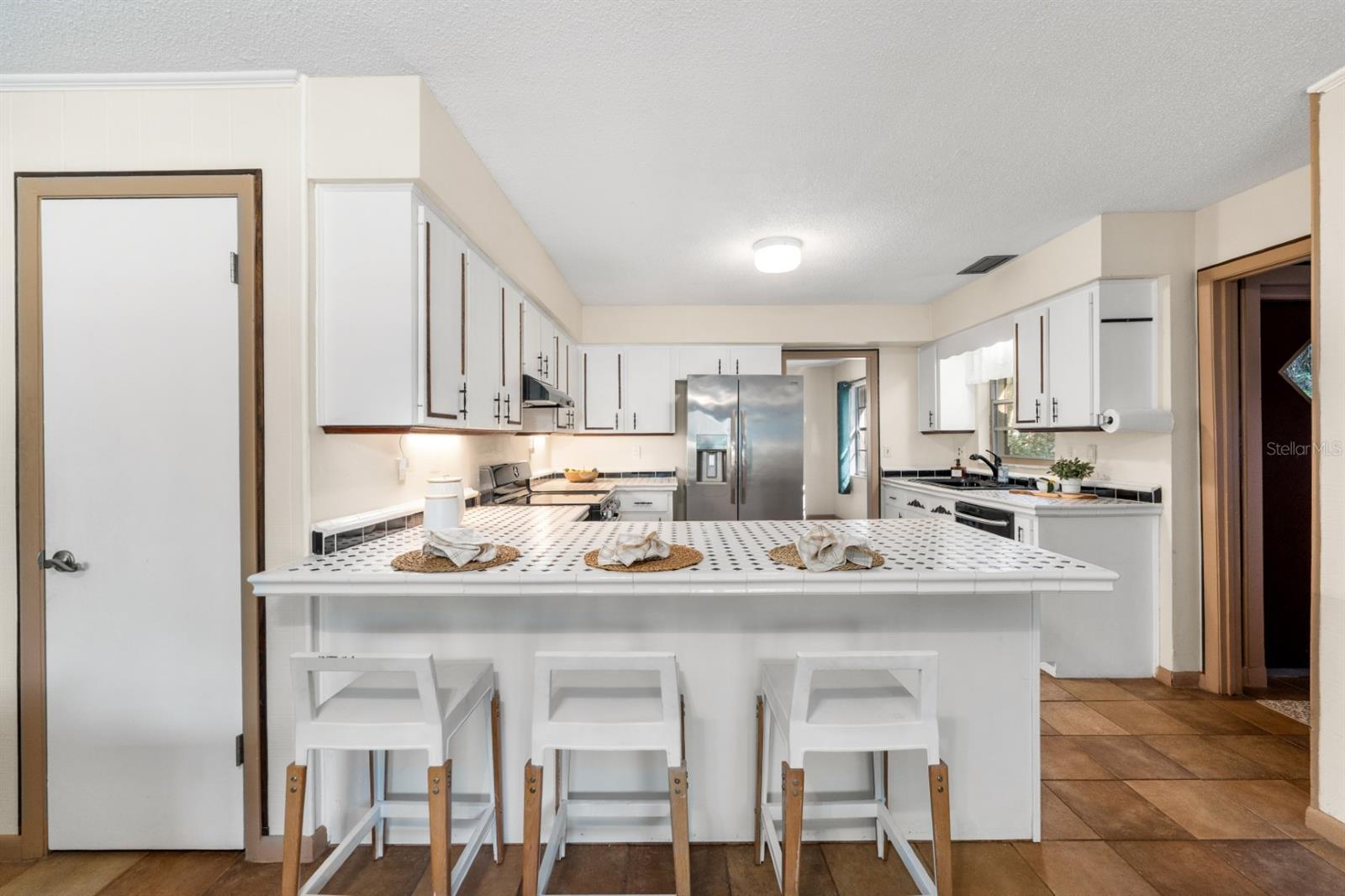 SUNNINGDALE - Residential