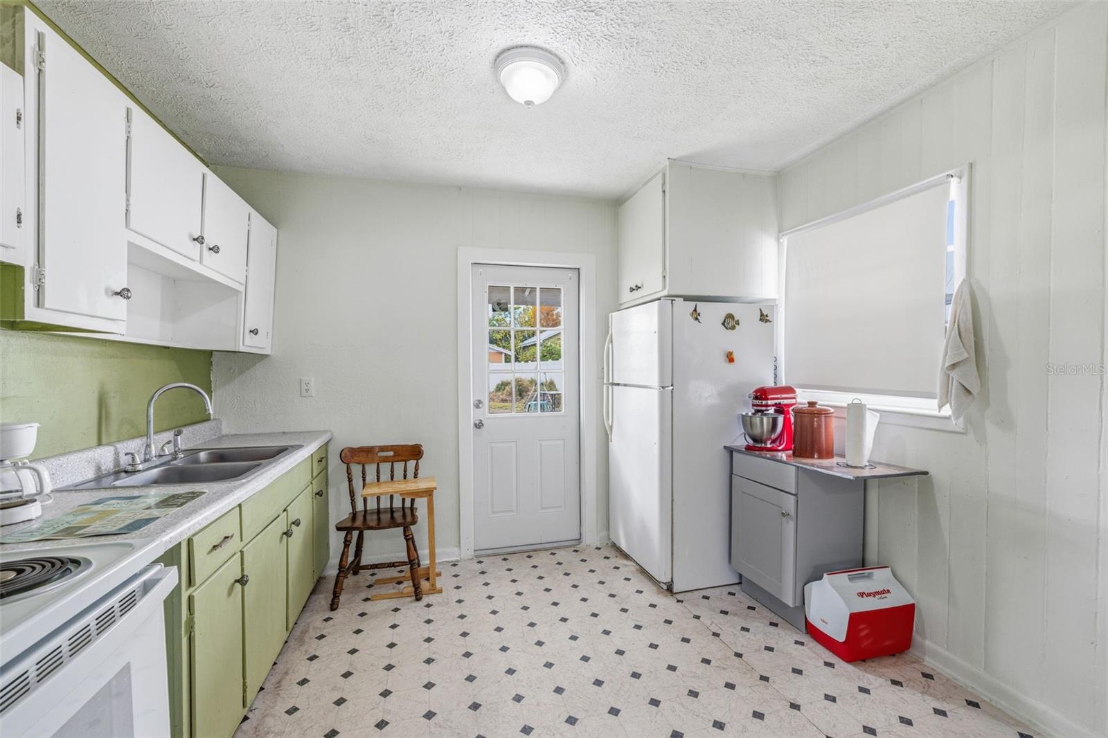 REPLAT OF BLKS M N O P PINECRE - Residential