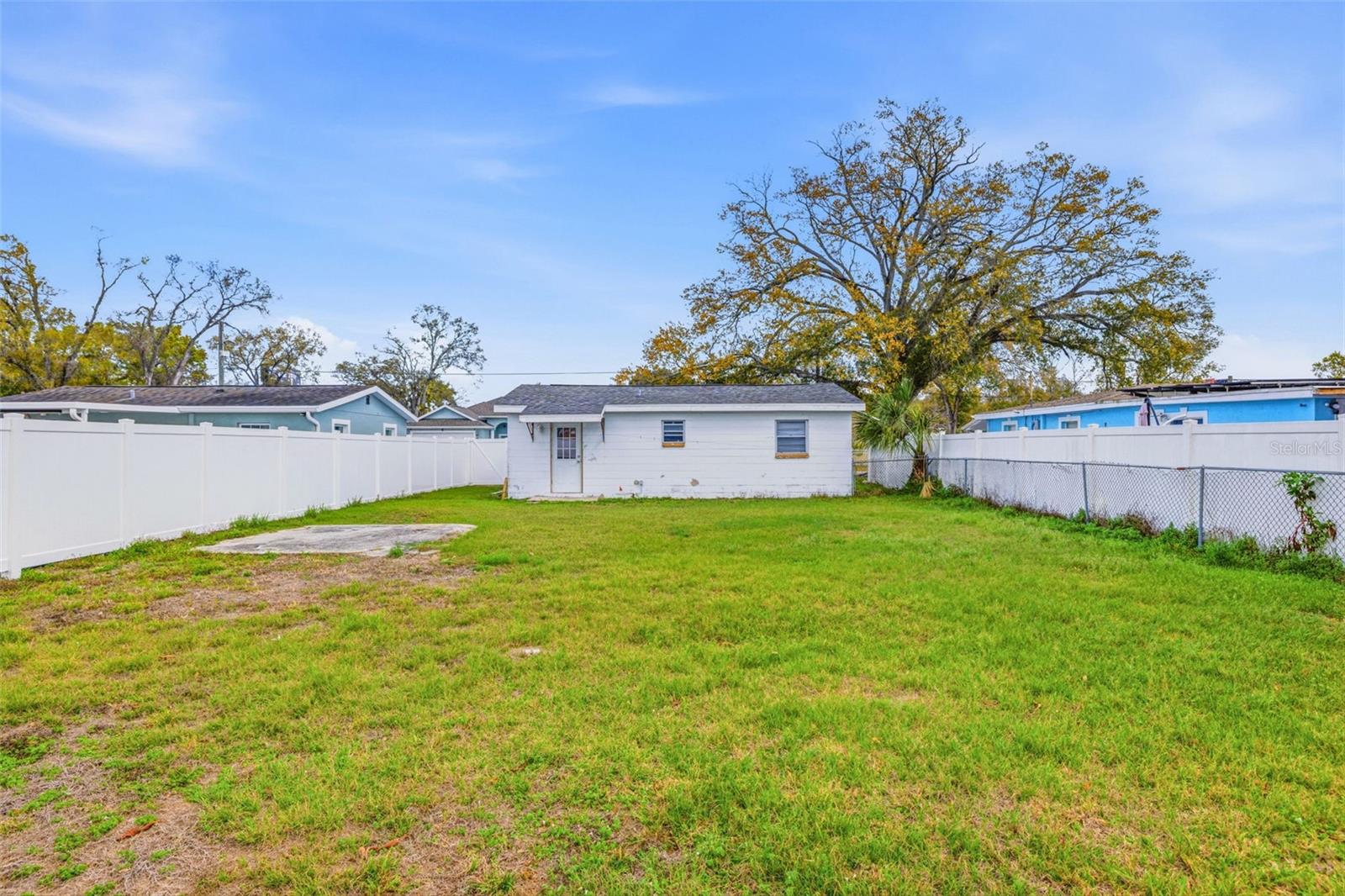 REPLAT OF BLKS M N O P PINECRE - Residential