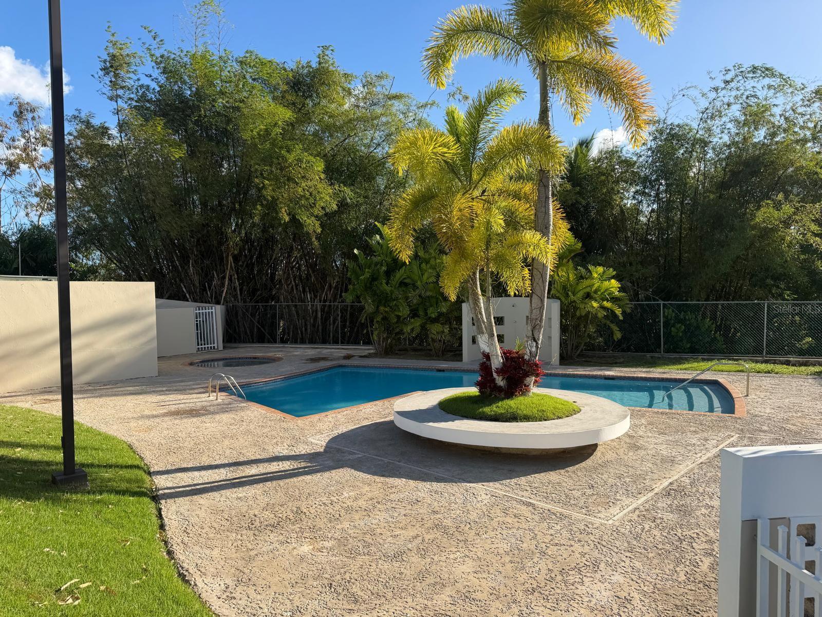 85 URBANIZACION MANSIONES DE JUNCOS