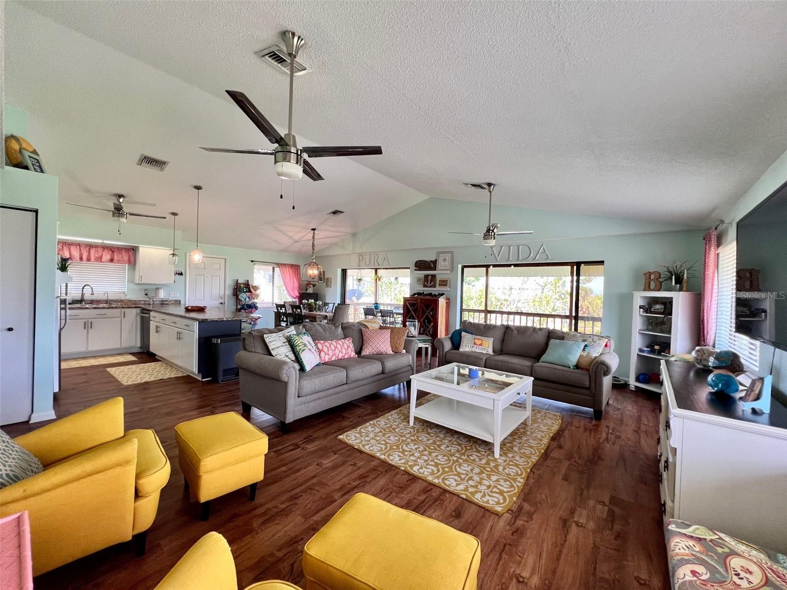 GASPERS HIDEWAY - Residential Lease