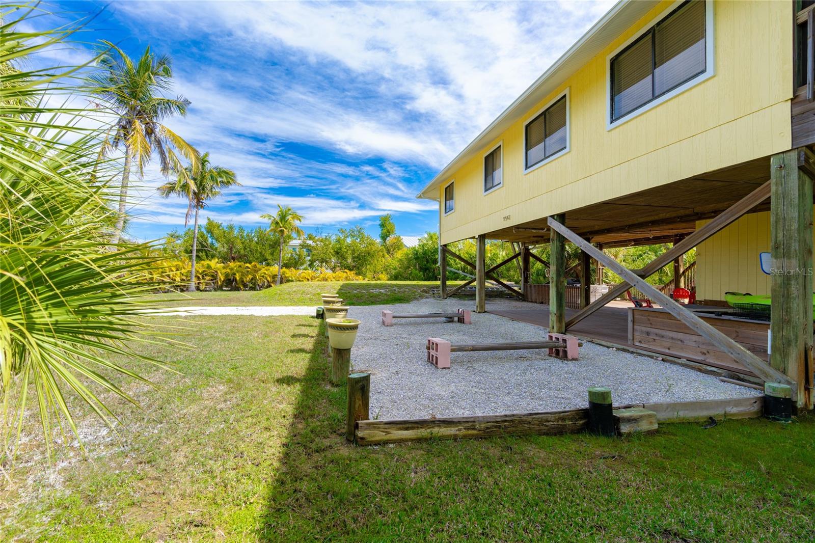 GASPERS HIDEWAY - Residential Lease