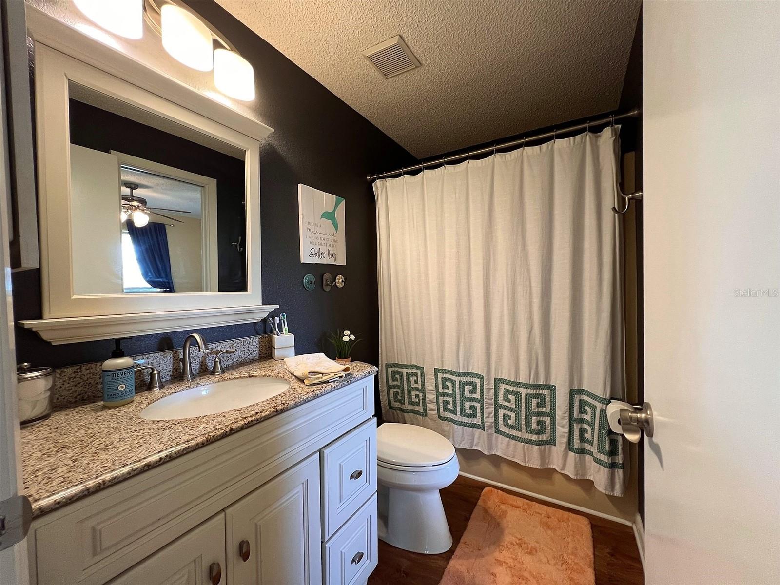 GASPERS HIDEWAY - Residential Lease